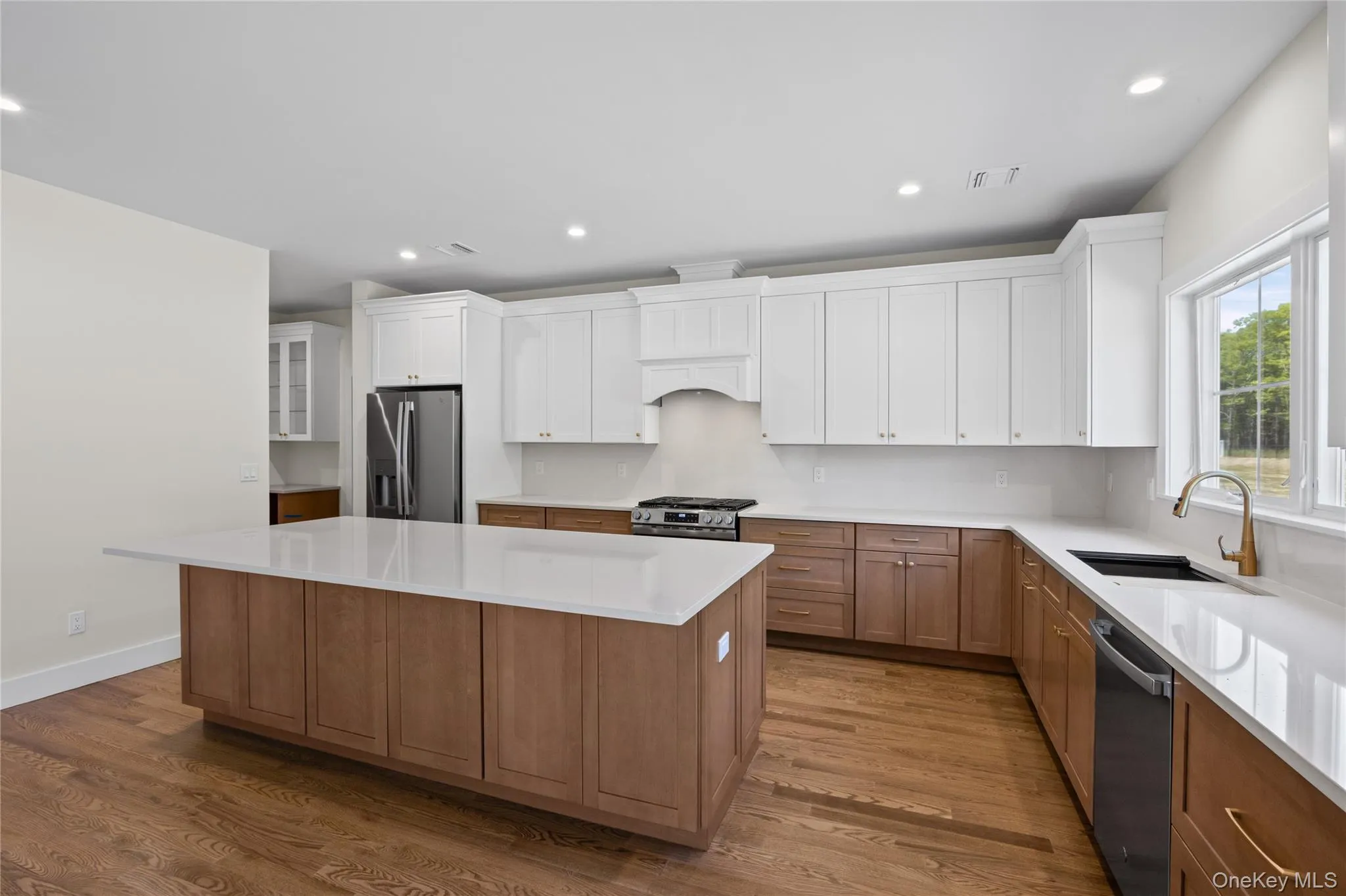5 Jersey Avenue, Brookhaven, NY, 4 Bedrooms Bedrooms, 7 Rooms Rooms,2 BathroomsBathrooms,Residential,For Rent,Jersey,0,1005569 5 Jersey Avenue, Brookhaven, NY, 4 Bedrooms Bedrooms, 7 Rooms Rooms,2 BathroomsBathrooms,Residential,For Rent,Jersey,0,1005569