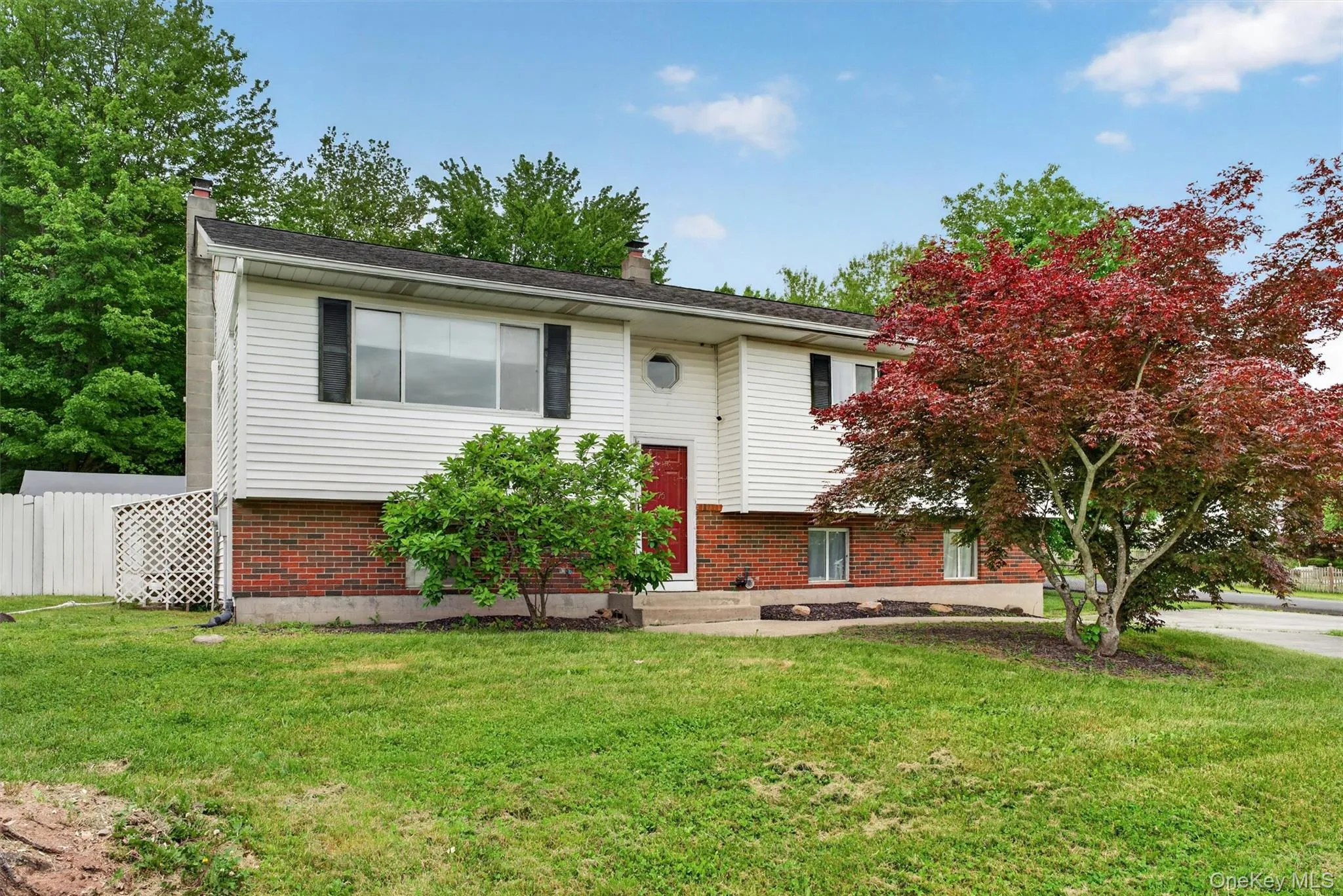 76 Maureen Drive, Middletown, NY, 3 Bedrooms Bedrooms, 9 Rooms Rooms,1 BathroomBathrooms,Residential Lease,For Rent,Maureen,0,1005572 76 Maureen Drive, Middletown, NY, 3 Bedrooms Bedrooms, 9 Rooms Rooms,1 BathroomBathrooms,Residential Lease,For Rent,Maureen,0,1005572