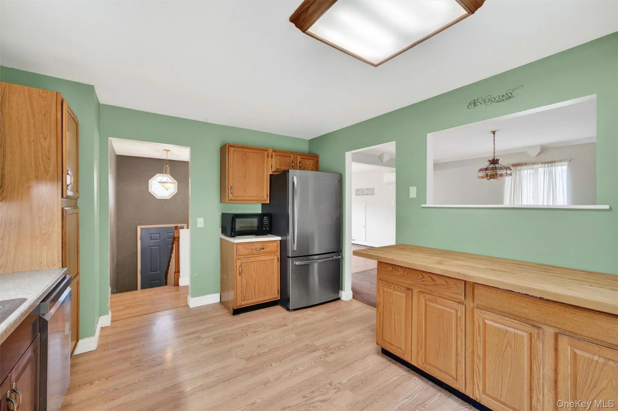 76 Maureen Drive, Middletown, NY, 3 Bedrooms Bedrooms, 9 Rooms Rooms,1 BathroomBathrooms,Residential Lease,For Rent,Maureen,0,1005572 76 Maureen Drive, Middletown, NY, 3 Bedrooms Bedrooms, 9 Rooms Rooms,1 BathroomBathrooms,Residential Lease,For Rent,Maureen,0,1005572
