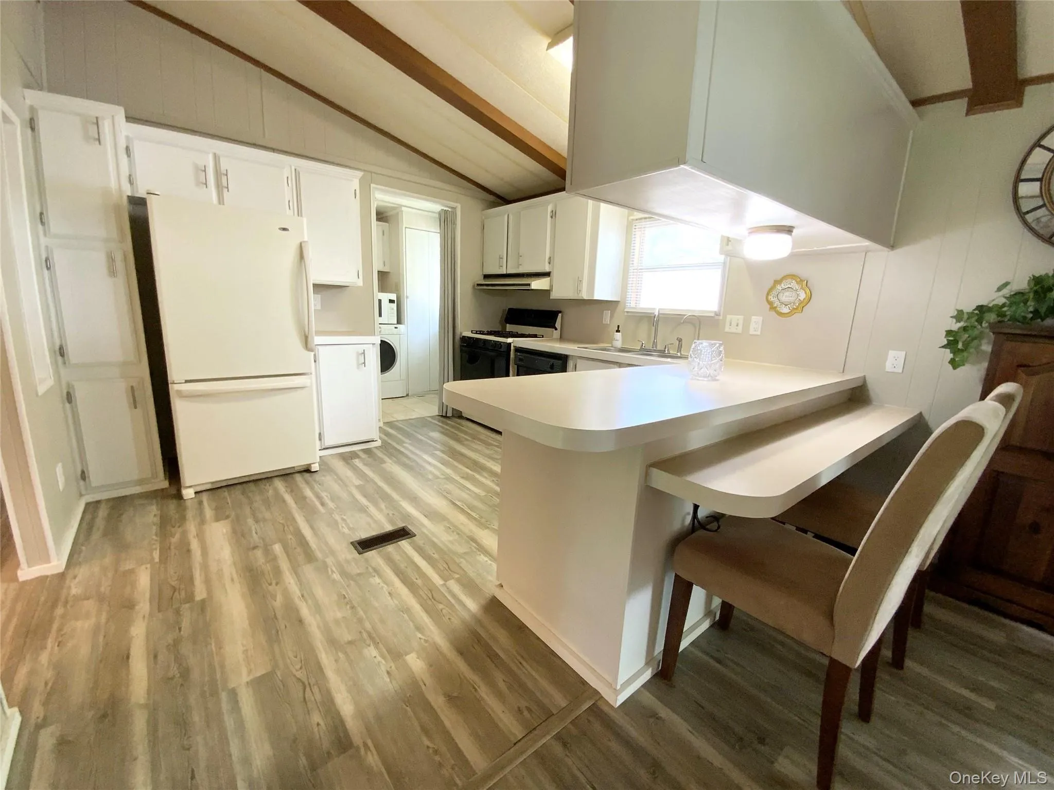18 Cook Lane, New Paltz, NY, 3 Bedrooms Bedrooms, 7 Rooms Rooms,2 BathroomsBathrooms,Residential,For Rent,Cook,0,1005575 18 Cook Lane, New Paltz, NY, 3 Bedrooms Bedrooms, 7 Rooms Rooms,2 BathroomsBathrooms,Residential,For Rent,Cook,0,1005575