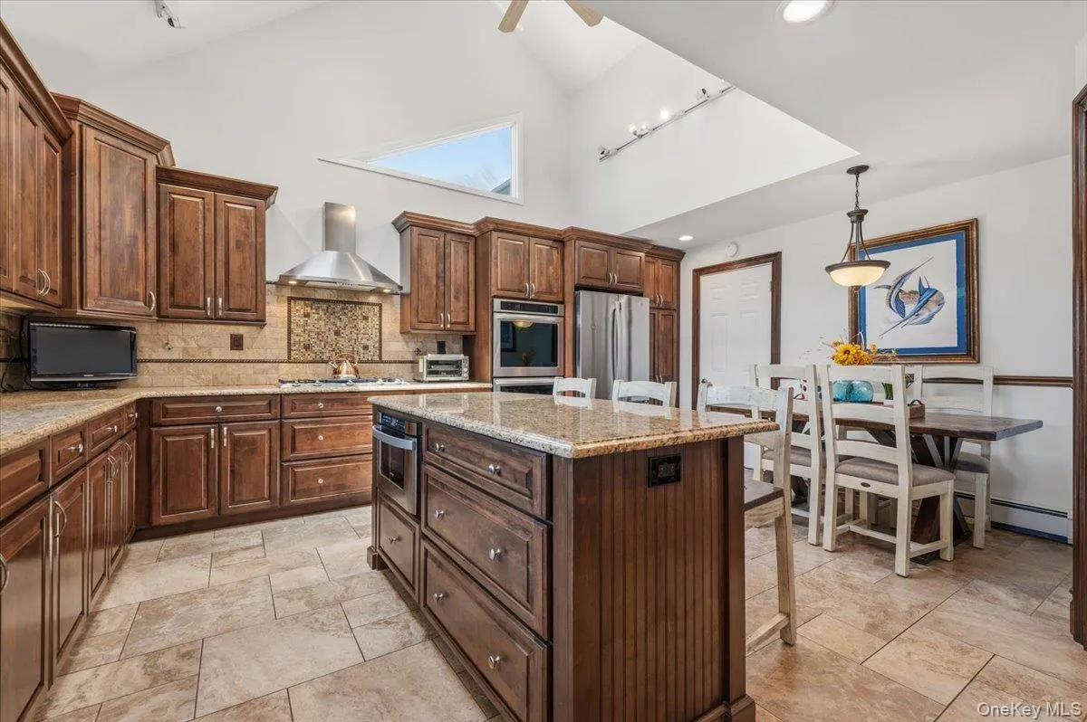 41 Jefferson Place, Oyster Bay, NY, 4 Bedrooms Bedrooms, 9 Rooms Rooms,2 BathroomsBathrooms,Residential,For Rent,Jefferson,0,1005577 41 Jefferson Place, Oyster Bay, NY, 4 Bedrooms Bedrooms, 9 Rooms Rooms,2 BathroomsBathrooms,Residential,For Rent,Jefferson,0,1005577