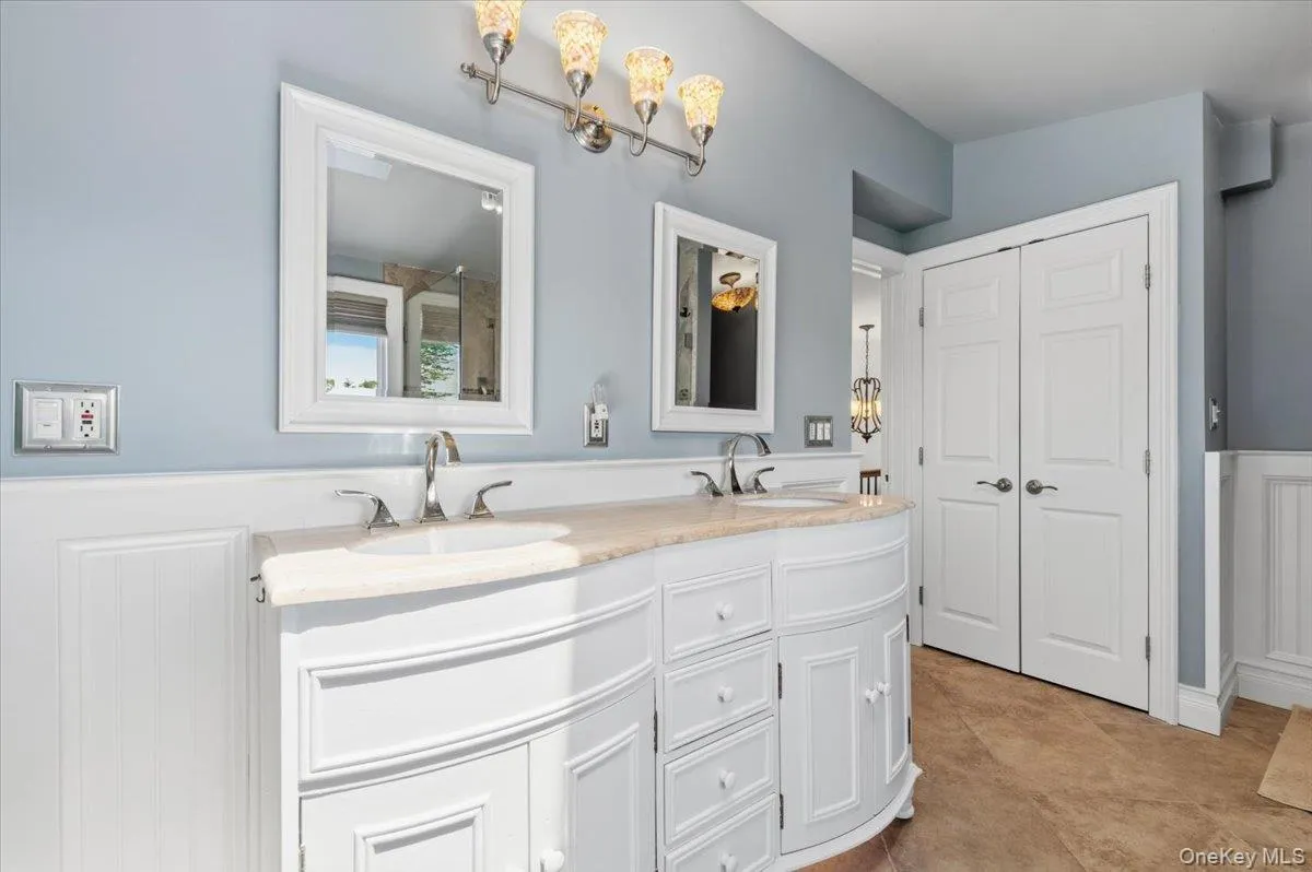 41 Jefferson Place, Oyster Bay, NY, 4 Bedrooms Bedrooms, 9 Rooms Rooms,2 BathroomsBathrooms,Residential,For Rent,Jefferson,0,1005577 41 Jefferson Place, Oyster Bay, NY, 4 Bedrooms Bedrooms, 9 Rooms Rooms,2 BathroomsBathrooms,Residential,For Rent,Jefferson,0,1005577