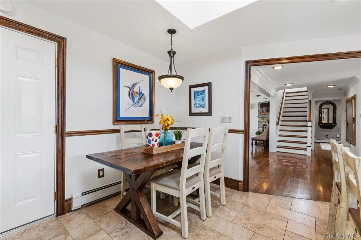 41 Jefferson Place, Oyster Bay, NY, 4 Bedrooms Bedrooms, 9 Rooms Rooms,2 BathroomsBathrooms,Residential,For Rent,Jefferson,0,1005577 41 Jefferson Place, Oyster Bay, NY, 4 Bedrooms Bedrooms, 9 Rooms Rooms,2 BathroomsBathrooms,Residential,For Rent,Jefferson,0,1005577