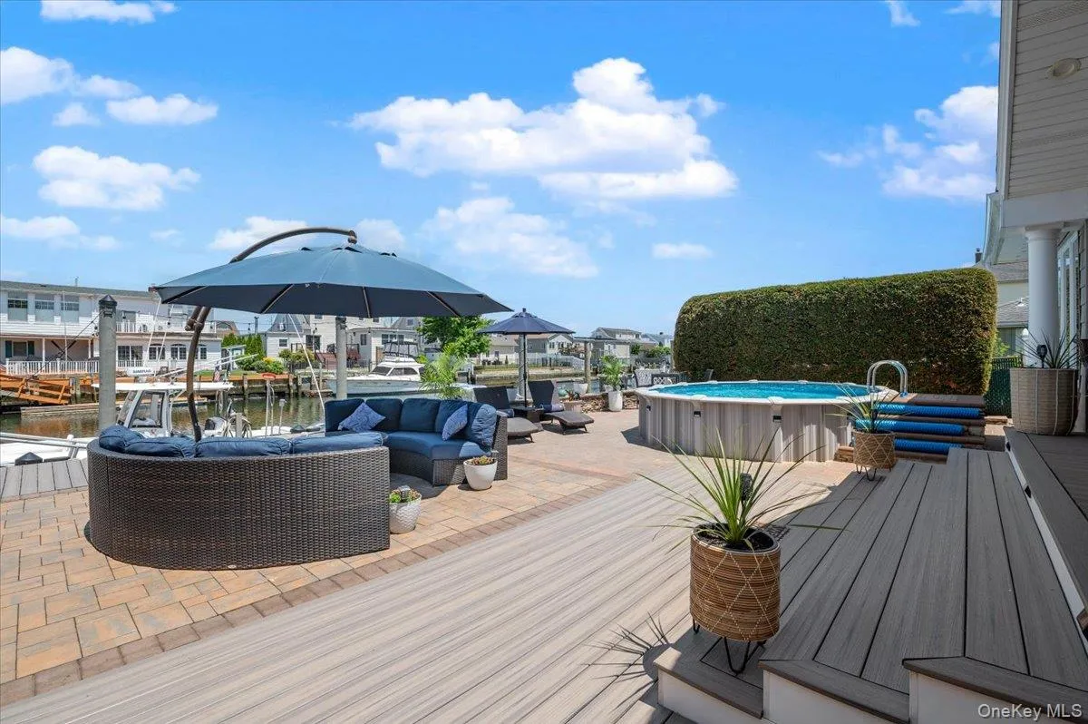 41 Jefferson Place, Oyster Bay, NY, 4 Bedrooms Bedrooms, 9 Rooms Rooms,2 BathroomsBathrooms,Residential,For Rent,Jefferson,0,1005577 41 Jefferson Place, Oyster Bay, NY, 4 Bedrooms Bedrooms, 9 Rooms Rooms,2 BathroomsBathrooms,Residential,For Rent,Jefferson,0,1005577