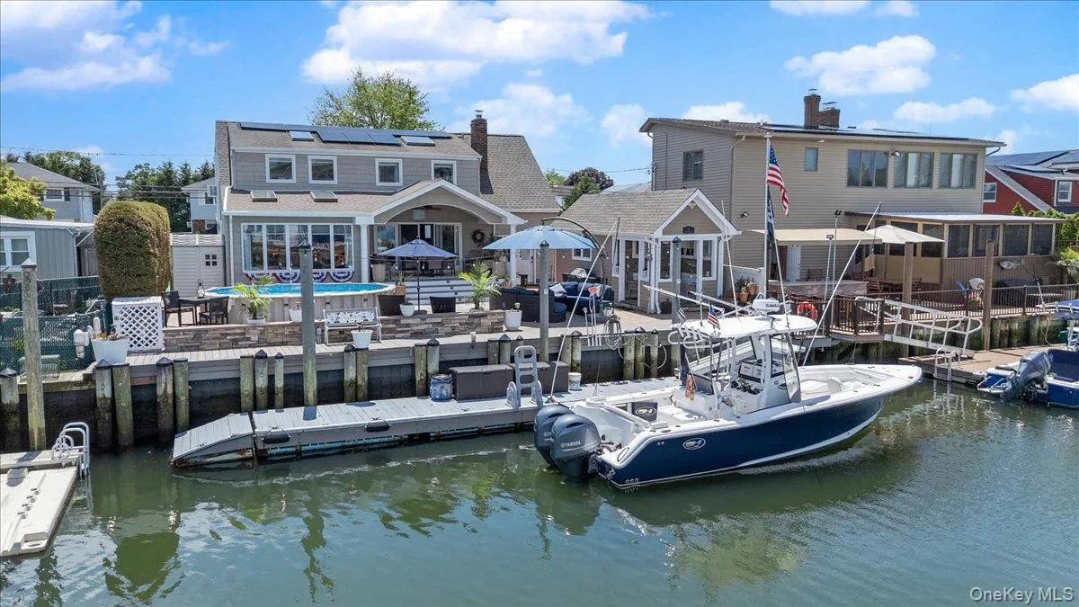 41 Jefferson Place, Oyster Bay, NY, 4 Bedrooms Bedrooms, 9 Rooms Rooms,2 BathroomsBathrooms,Residential,For Rent,Jefferson,0,1005577 41 Jefferson Place, Oyster Bay, NY, 4 Bedrooms Bedrooms, 9 Rooms Rooms,2 BathroomsBathrooms,Residential,For Rent,Jefferson,0,1005577