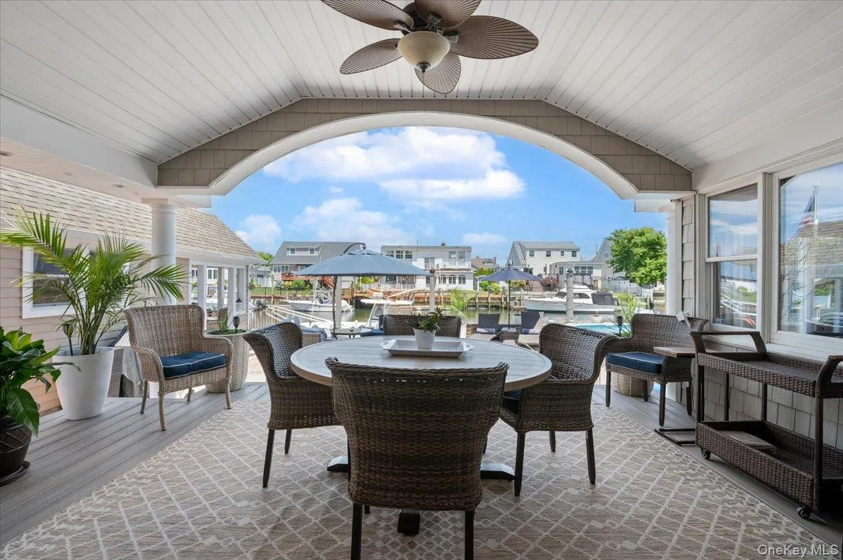 41 Jefferson Place, Oyster Bay, NY, 4 Bedrooms Bedrooms, 9 Rooms Rooms,2 BathroomsBathrooms,Residential,For Rent,Jefferson,0,1005577 41 Jefferson Place, Oyster Bay, NY, 4 Bedrooms Bedrooms, 9 Rooms Rooms,2 BathroomsBathrooms,Residential,For Rent,Jefferson,0,1005577