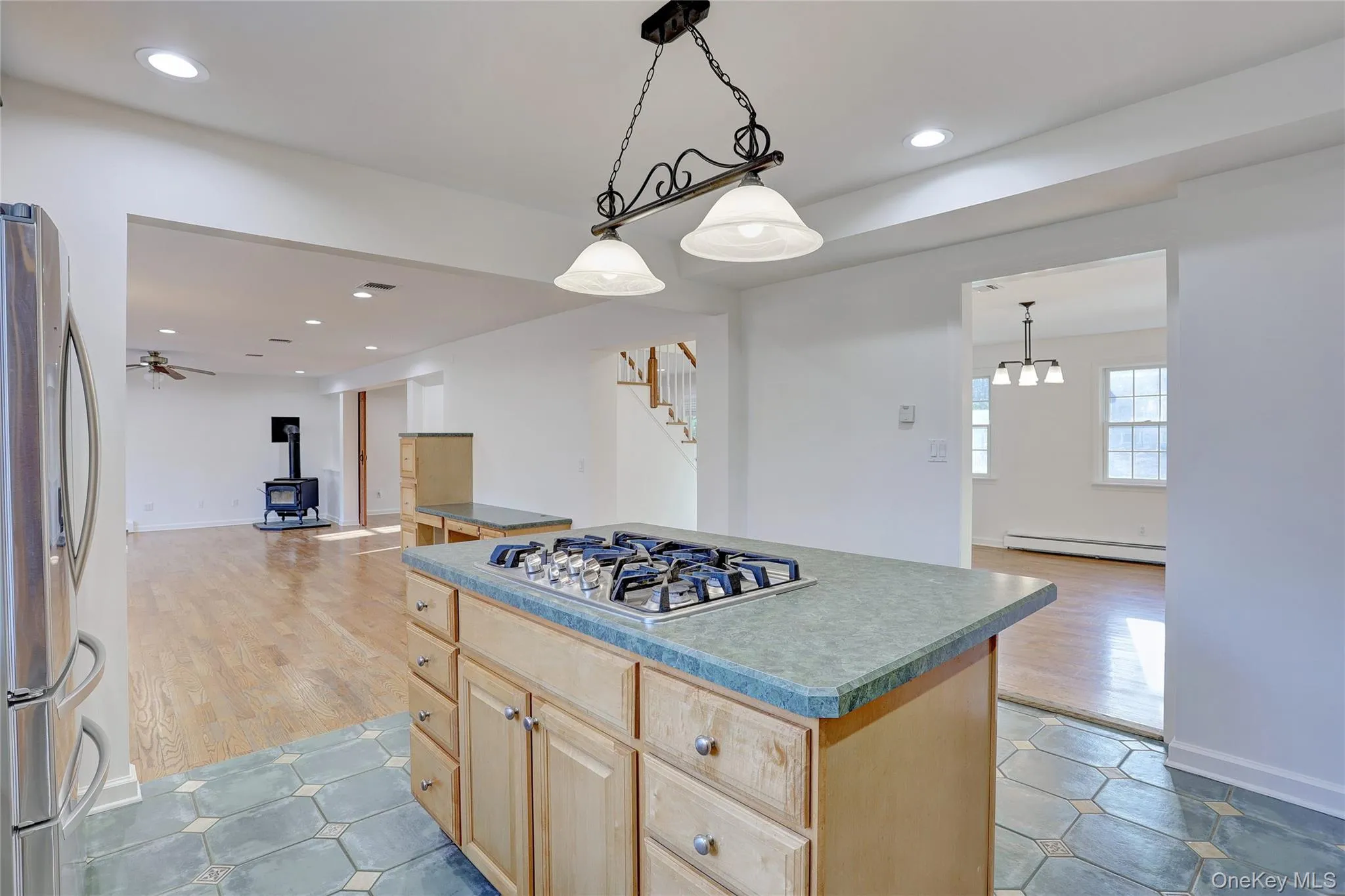 21 Mile Road, Ramapo, NY, 4 Bedrooms Bedrooms, 12 Rooms Rooms,2 BathroomsBathrooms,Residential,For Rent,Mile,0,1005578 21 Mile Road, Ramapo, NY, 4 Bedrooms Bedrooms, 12 Rooms Rooms,2 BathroomsBathrooms,Residential,For Rent,Mile,0,1005578