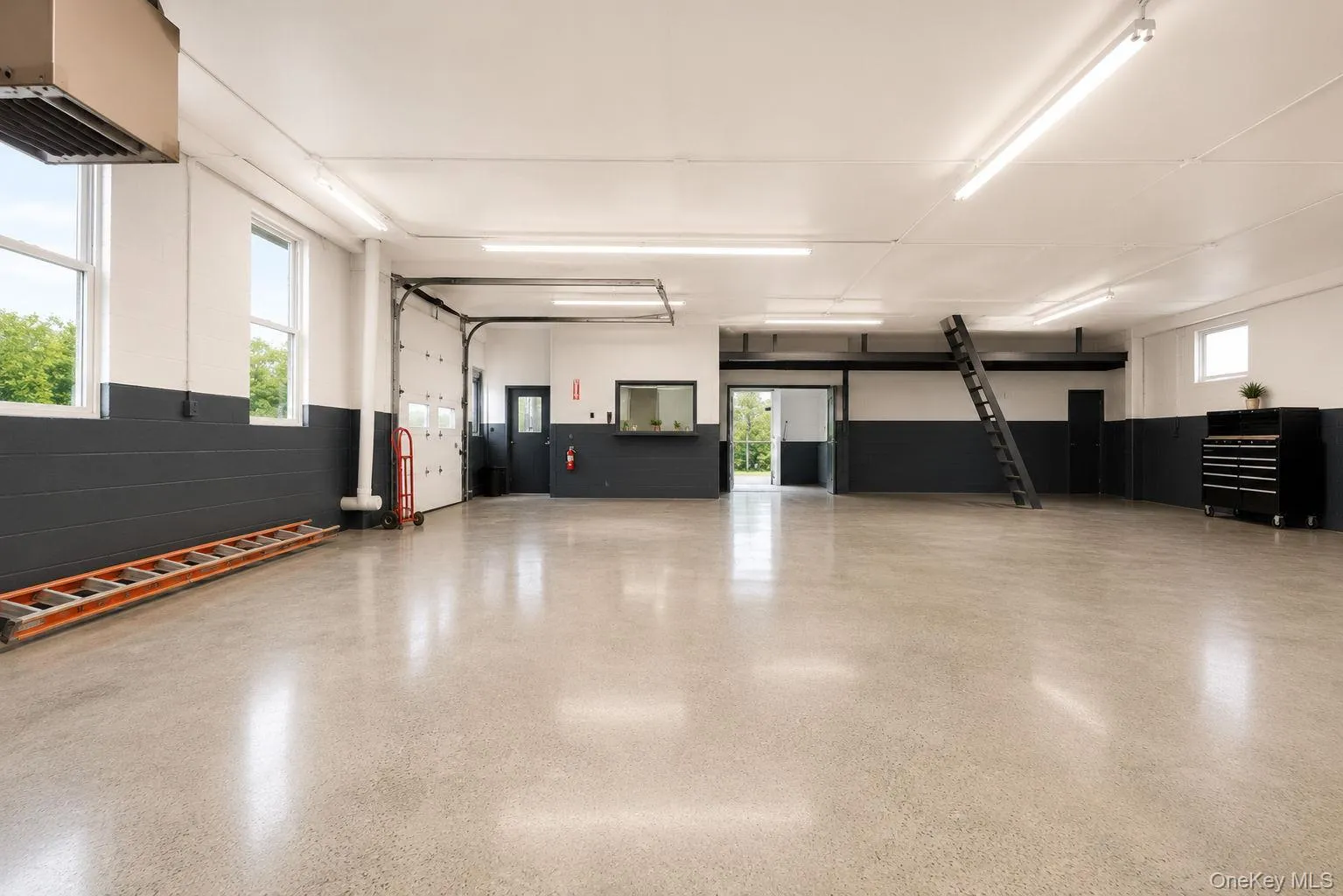 Warehouse Space Warehouse Space