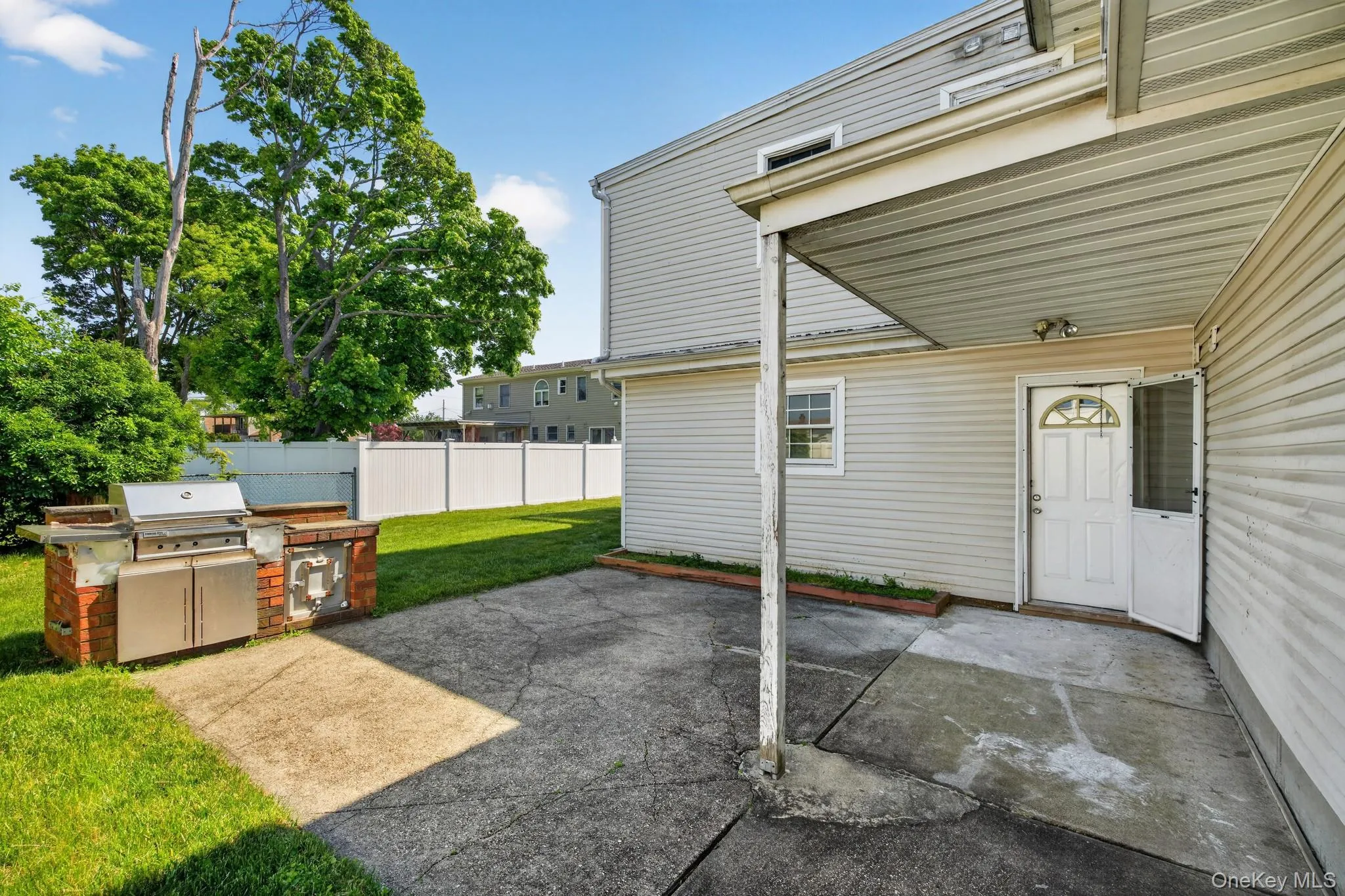 138 Spring Street, Oyster Bay, NY, 6 Bedrooms Bedrooms, 12 Rooms Rooms,3 BathroomsBathrooms,Residential,For Rent,Spring,0,1005581 138 Spring Street, Oyster Bay, NY, 6 Bedrooms Bedrooms, 12 Rooms Rooms,3 BathroomsBathrooms,Residential,For Rent,Spring,0,1005581