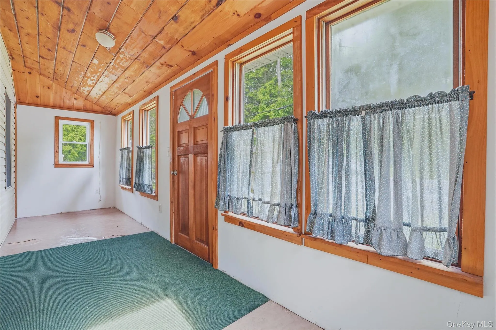 755 Glasco Turnpike, Saugerties, NY, 3 Bedrooms Bedrooms, 4 Rooms Rooms,1 BathroomBathrooms,Residential,For Rent,Glasco,0,1005584 755 Glasco Turnpike, Saugerties, NY, 3 Bedrooms Bedrooms, 4 Rooms Rooms,1 BathroomBathrooms,Residential,For Rent,Glasco,0,1005584