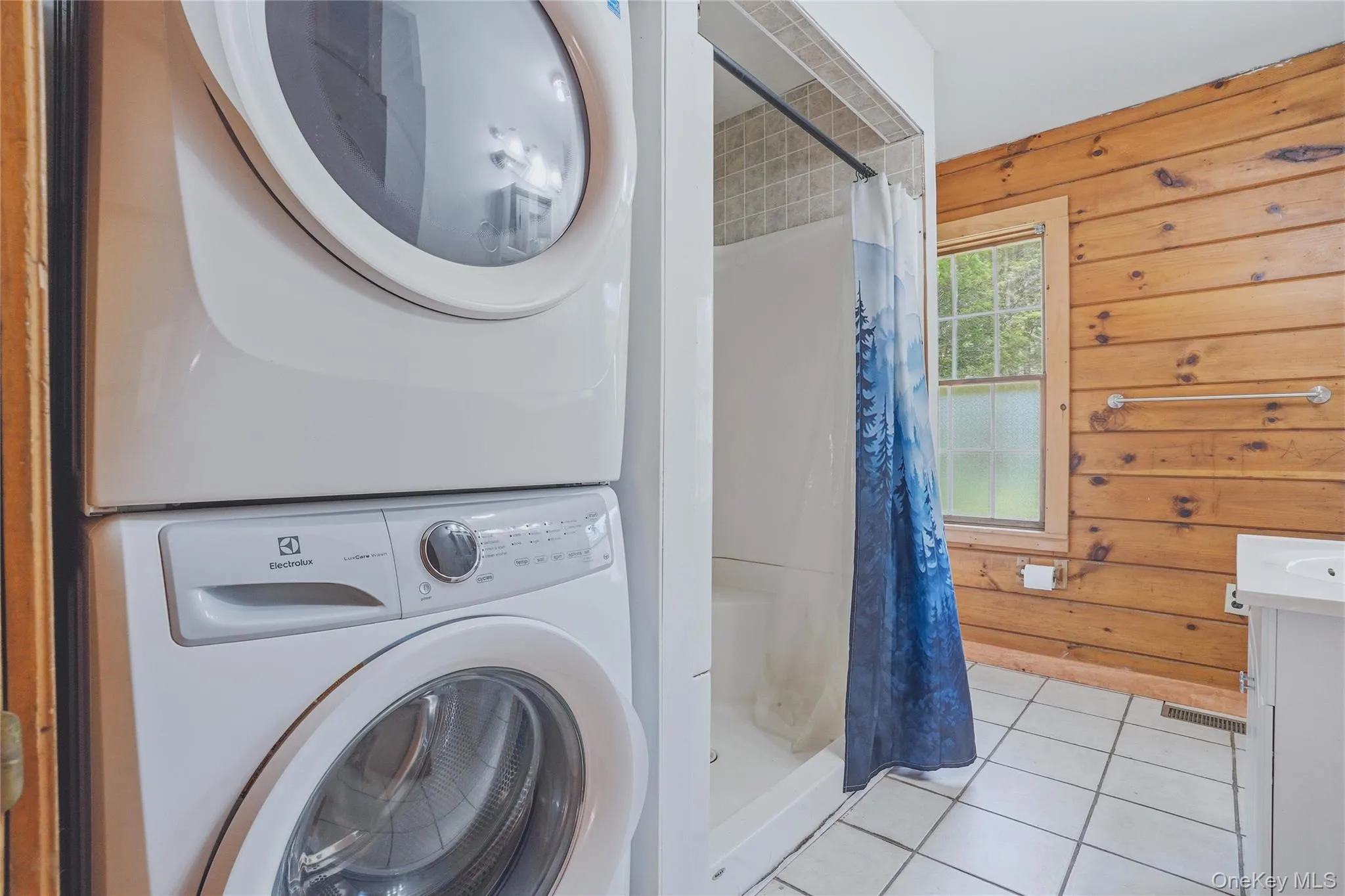 755 Glasco Turnpike, Saugerties, NY, 3 Bedrooms Bedrooms, 4 Rooms Rooms,1 BathroomBathrooms,Residential,For Rent,Glasco,0,1005584 755 Glasco Turnpike, Saugerties, NY, 3 Bedrooms Bedrooms, 4 Rooms Rooms,1 BathroomBathrooms,Residential,For Rent,Glasco,0,1005584