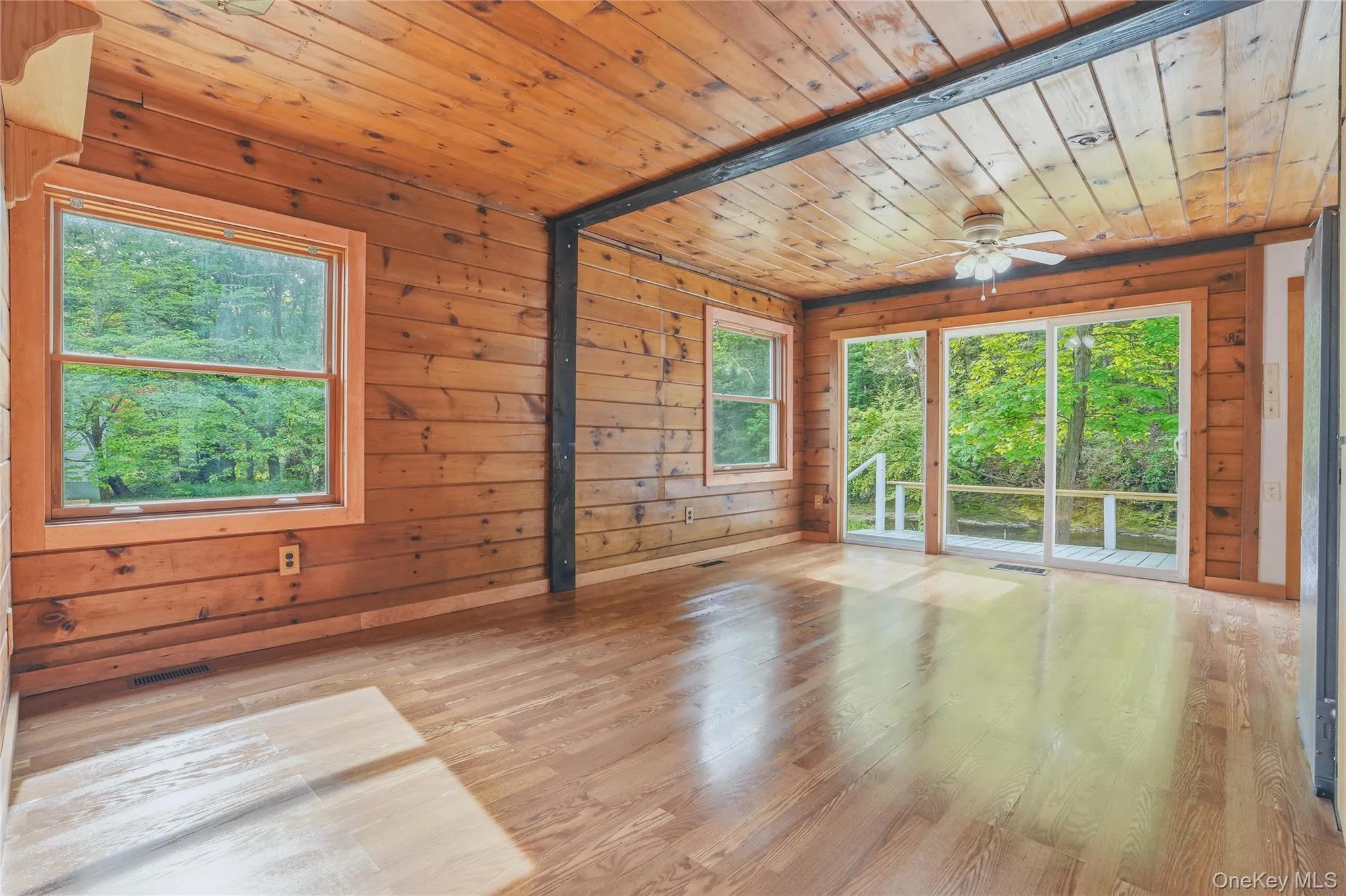 755 Glasco Turnpike, Saugerties, NY, 3 Bedrooms Bedrooms, 4 Rooms Rooms,1 BathroomBathrooms,Residential,For Rent,Glasco,0,1005584 755 Glasco Turnpike, Saugerties, NY, 3 Bedrooms Bedrooms, 4 Rooms Rooms,1 BathroomBathrooms,Residential,For Rent,Glasco,0,1005584