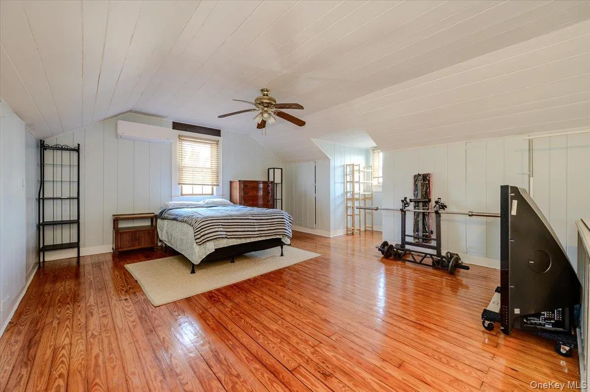 48 3rd Street, Hempstead, NY, 4 Bedrooms Bedrooms, 10 Rooms Rooms,3 BathroomsBathrooms,Residential,For Rent,3rd,0,1005588 48 3rd Street, Hempstead, NY, 4 Bedrooms Bedrooms, 10 Rooms Rooms,3 BathroomsBathrooms,Residential,For Rent,3rd,0,1005588