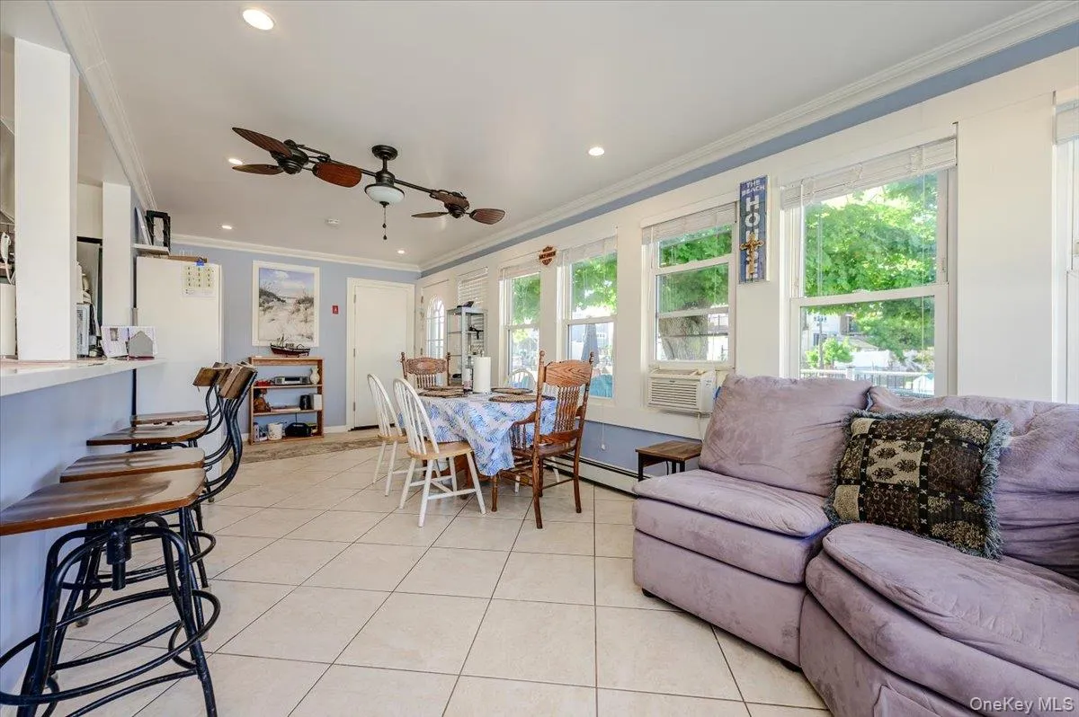 48 3rd Street, Hempstead, NY, 4 Bedrooms Bedrooms, 10 Rooms Rooms,3 BathroomsBathrooms,Residential,For Rent,3rd,0,1005588 48 3rd Street, Hempstead, NY, 4 Bedrooms Bedrooms, 10 Rooms Rooms,3 BathroomsBathrooms,Residential,For Rent,3rd,0,1005588