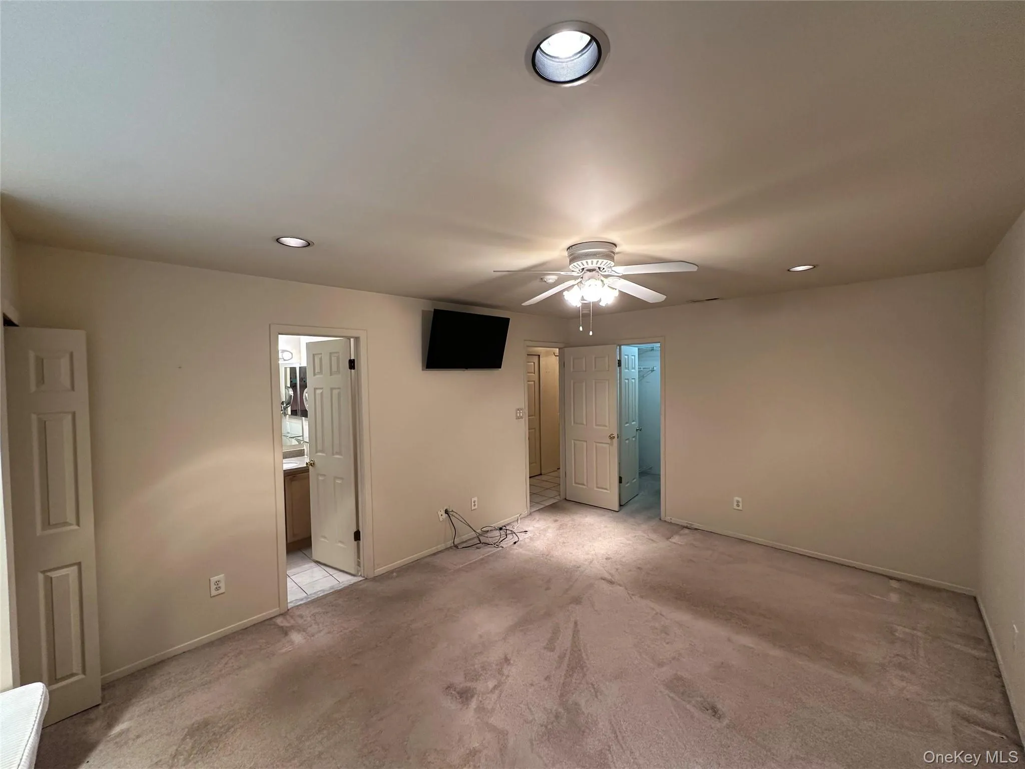 89 Rabbit Run, Brookhaven, NY, 2 Bedrooms Bedrooms, 6 Rooms Rooms,2 BathroomsBathrooms,Residential,For Rent,Rabbit,0,1005591 89 Rabbit Run, Brookhaven, NY, 2 Bedrooms Bedrooms, 6 Rooms Rooms,2 BathroomsBathrooms,Residential,For Rent,Rabbit,0,1005591