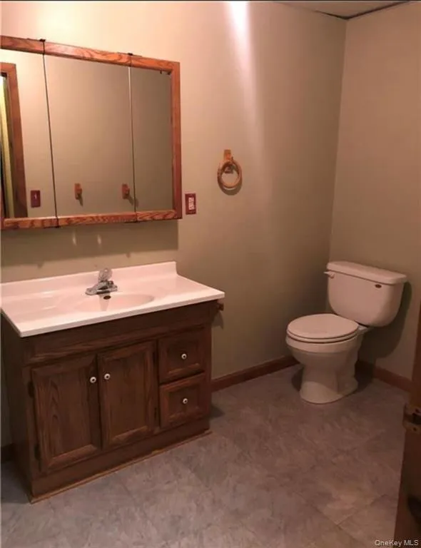 2169 State Route 94, Blooming Grove, NY, 2 Bedrooms Bedrooms, 5 Rooms Rooms,1 BathroomBathrooms,Residential Lease,For Rent,State Route 94,0,1005593 2169 State Route 94, Blooming Grove, NY, 2 Bedrooms Bedrooms, 5 Rooms Rooms,1 BathroomBathrooms,Residential Lease,For Rent,State Route 94,0,1005593