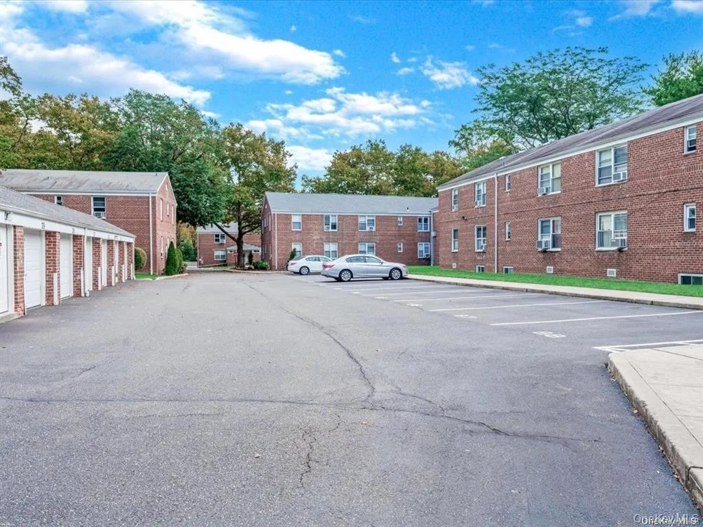 56 Edwards Street, North Hempstead, NY, 1 Bedroom Bedrooms, 3 Rooms Rooms,1 BathroomBathrooms,Residential,For Rent,Edwards,0,1005595 56 Edwards Street, North Hempstead, NY, 1 Bedroom Bedrooms, 3 Rooms Rooms,1 BathroomBathrooms,Residential,For Rent,Edwards,0,1005595