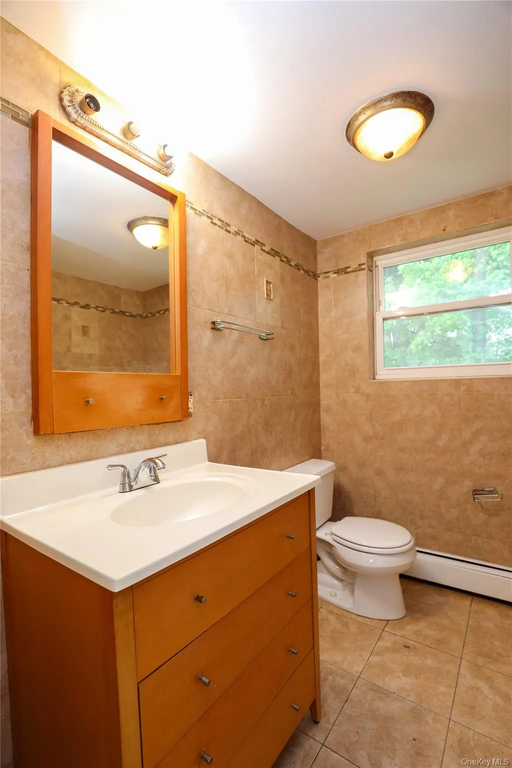 30 Lamb Avenue, Saugerties, NY, 2 Bedrooms Bedrooms, 3 Rooms Rooms,1 BathroomBathrooms,Residential Lease,For Rent,Lamb,0,1005597 30 Lamb Avenue, Saugerties, NY, 2 Bedrooms Bedrooms, 3 Rooms Rooms,1 BathroomBathrooms,Residential Lease,For Rent,Lamb,0,1005597