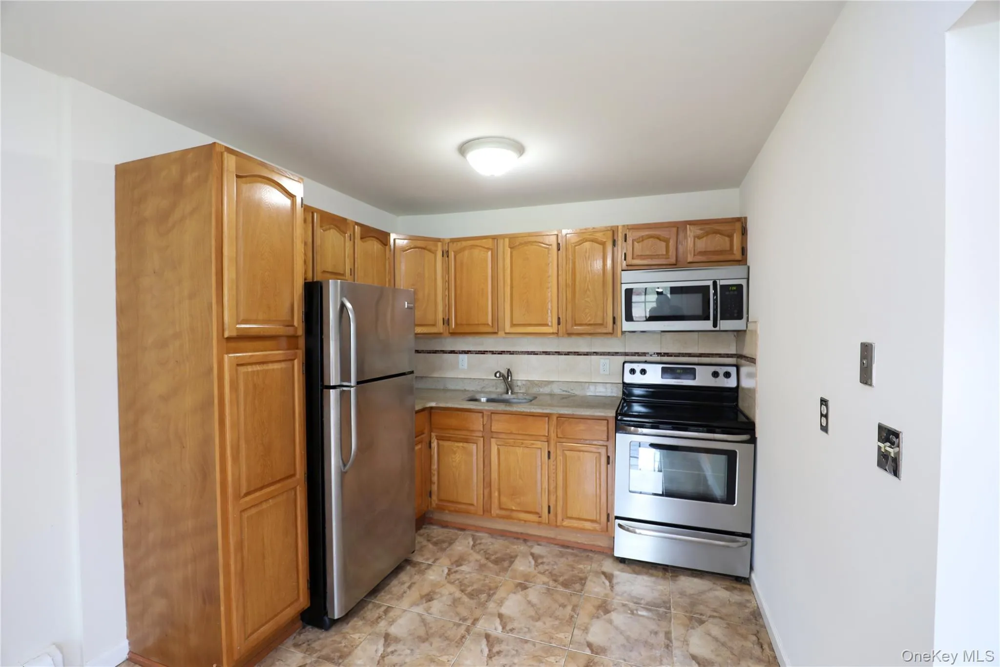 30 Lamb Avenue, Saugerties, NY, 2 Bedrooms Bedrooms, 3 Rooms Rooms,1 BathroomBathrooms,Residential Lease,For Rent,Lamb,0,1005597 30 Lamb Avenue, Saugerties, NY, 2 Bedrooms Bedrooms, 3 Rooms Rooms,1 BathroomBathrooms,Residential Lease,For Rent,Lamb,0,1005597