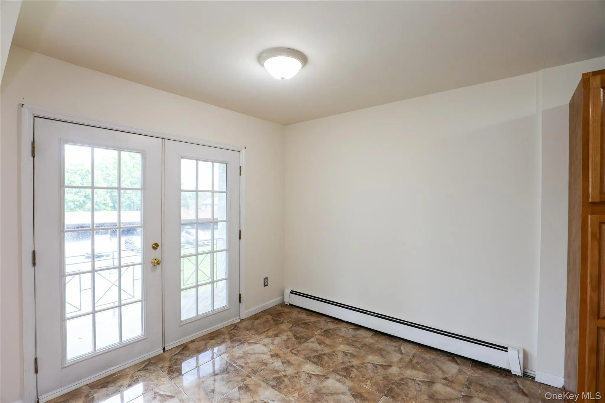 30 Lamb Avenue, Saugerties, NY, 2 Bedrooms Bedrooms, 3 Rooms Rooms,1 BathroomBathrooms,Residential Lease,For Rent,Lamb,0,1005597 30 Lamb Avenue, Saugerties, NY, 2 Bedrooms Bedrooms, 3 Rooms Rooms,1 BathroomBathrooms,Residential Lease,For Rent,Lamb,0,1005597