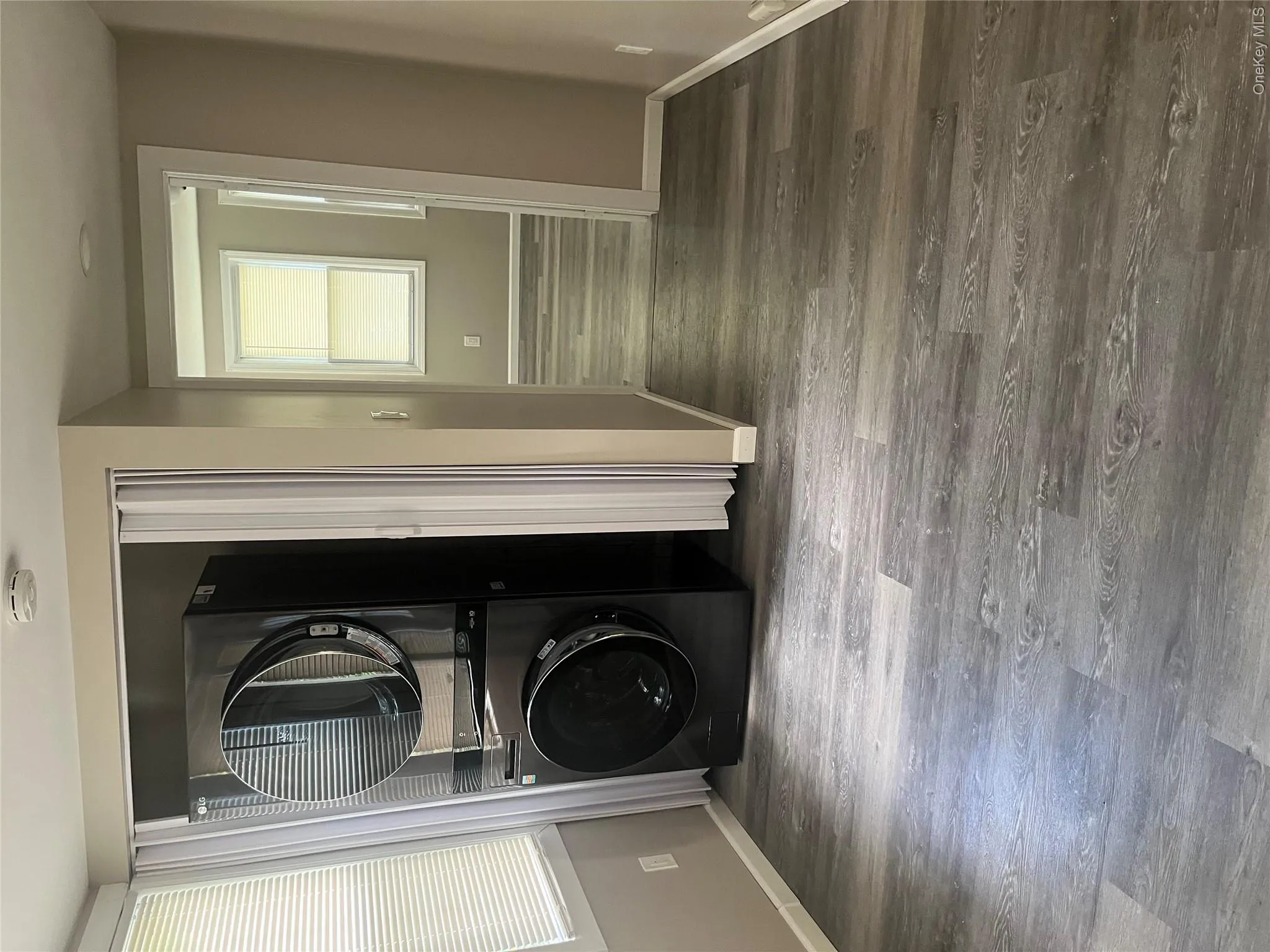 37 Roosevelt Street, Mamakating, NY, 3 Bedrooms Bedrooms, 4 Rooms Rooms,1 BathroomBathrooms,Residential Lease,For Rent,Roosevelt,0,1005600 37 Roosevelt Street, Mamakating, NY, 3 Bedrooms Bedrooms, 4 Rooms Rooms,1 BathroomBathrooms,Residential Lease,For Rent,Roosevelt,0,1005600