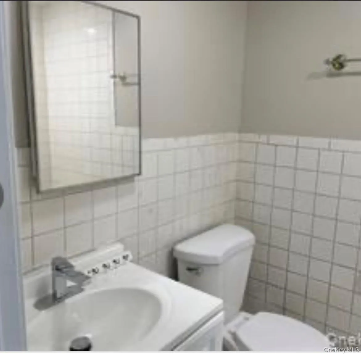 37 Roosevelt Street, Mamakating, NY, 3 Bedrooms Bedrooms, 4 Rooms Rooms,1 BathroomBathrooms,Residential Lease,For Rent,Roosevelt,0,1005600 37 Roosevelt Street, Mamakating, NY, 3 Bedrooms Bedrooms, 4 Rooms Rooms,1 BathroomBathrooms,Residential Lease,For Rent,Roosevelt,0,1005600