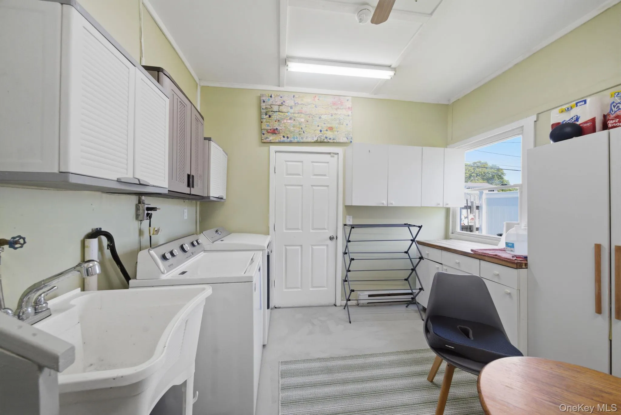 38 Argyle Drive, Brookhaven, NY, 2 Bedrooms Bedrooms, 6 Rooms Rooms,1 BathroomBathrooms,Residential,For Rent,Argyle,0,1005604 38 Argyle Drive, Brookhaven, NY, 2 Bedrooms Bedrooms, 6 Rooms Rooms,1 BathroomBathrooms,Residential,For Rent,Argyle,0,1005604