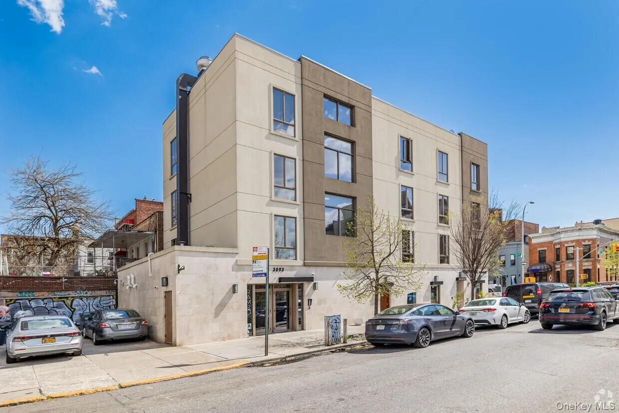 3801 31st Avenue, New York, NY, 1 Bedroom Bedrooms, 4 Rooms Rooms,1 BathroomBathrooms,Residential Lease,For Rent,31st,0,1005606 3801 31st Avenue, New York, NY, 1 Bedroom Bedrooms, 4 Rooms Rooms,1 BathroomBathrooms,Residential Lease,For Rent,31st,0,1005606