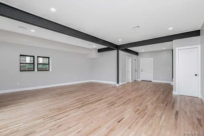 91 Ridgeview Avenue, Yonkers, NY, 3 Bedrooms Bedrooms, 9 Rooms Rooms,2 BathroomsBathrooms,Residential,For Rent,Ridgeview,0,1005607 91 Ridgeview Avenue, Yonkers, NY, 3 Bedrooms Bedrooms, 9 Rooms Rooms,2 BathroomsBathrooms,Residential,For Rent,Ridgeview,0,1005607