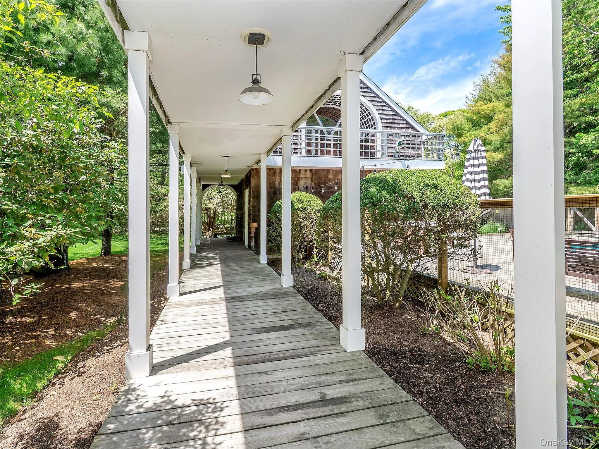 135 Old Meeting House Road, Southampton, NY, 4 Bedrooms Bedrooms, 8 Rooms Rooms,3 BathroomsBathrooms,Residential,For Rent,Old Meeting House,0,1005610 135 Old Meeting House Road, Southampton, NY, 4 Bedrooms Bedrooms, 8 Rooms Rooms,3 BathroomsBathrooms,Residential,For Rent,Old Meeting House,0,1005610
