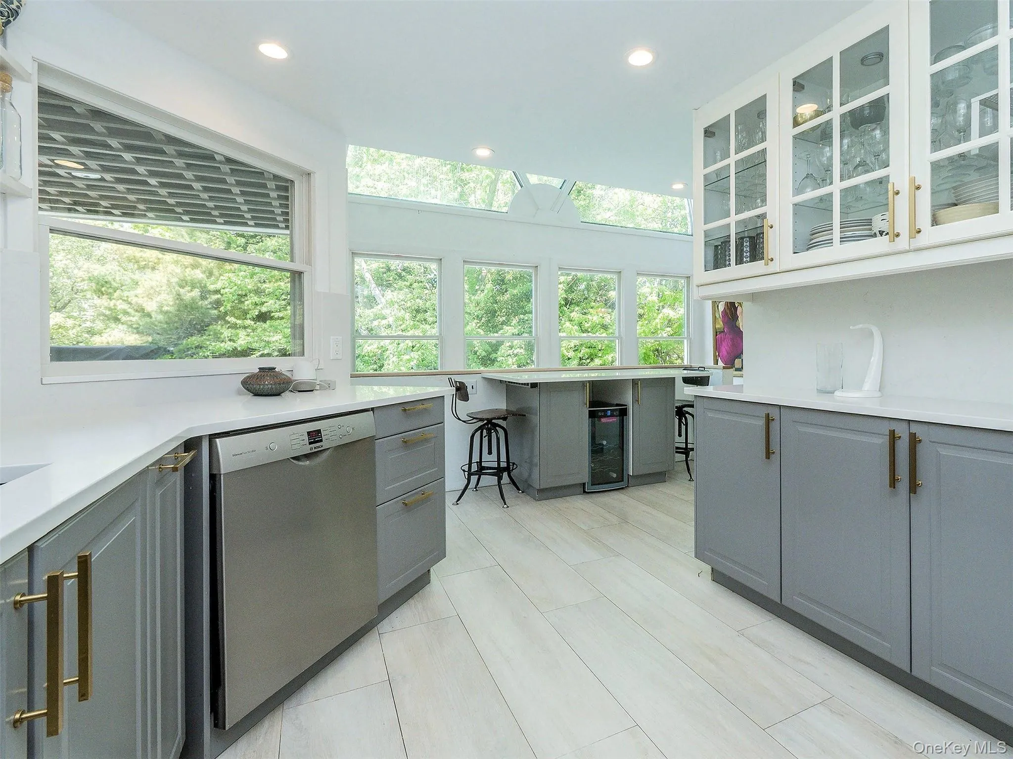 135 Old Meeting House Road, Southampton, NY, 4 Bedrooms Bedrooms, 8 Rooms Rooms,3 BathroomsBathrooms,Residential,For Rent,Old Meeting House,0,1005610 135 Old Meeting House Road, Southampton, NY, 4 Bedrooms Bedrooms, 8 Rooms Rooms,3 BathroomsBathrooms,Residential,For Rent,Old Meeting House,0,1005610