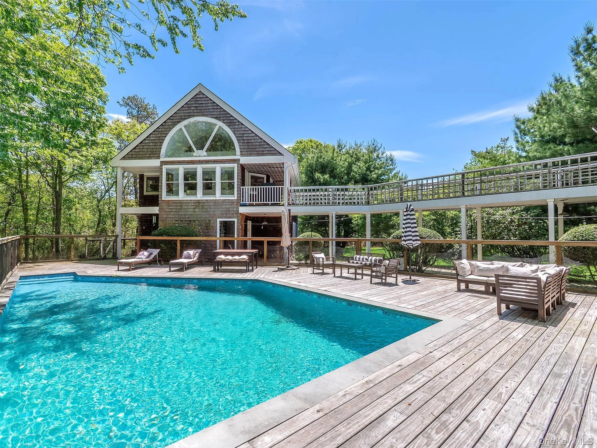 135 Old Meeting House Road, Southampton, NY, 4 Bedrooms Bedrooms, 8 Rooms Rooms,3 BathroomsBathrooms,Residential,For Rent,Old Meeting House,0,1005610 135 Old Meeting House Road, Southampton, NY, 4 Bedrooms Bedrooms, 8 Rooms Rooms,3 BathroomsBathrooms,Residential,For Rent,Old Meeting House,0,1005610