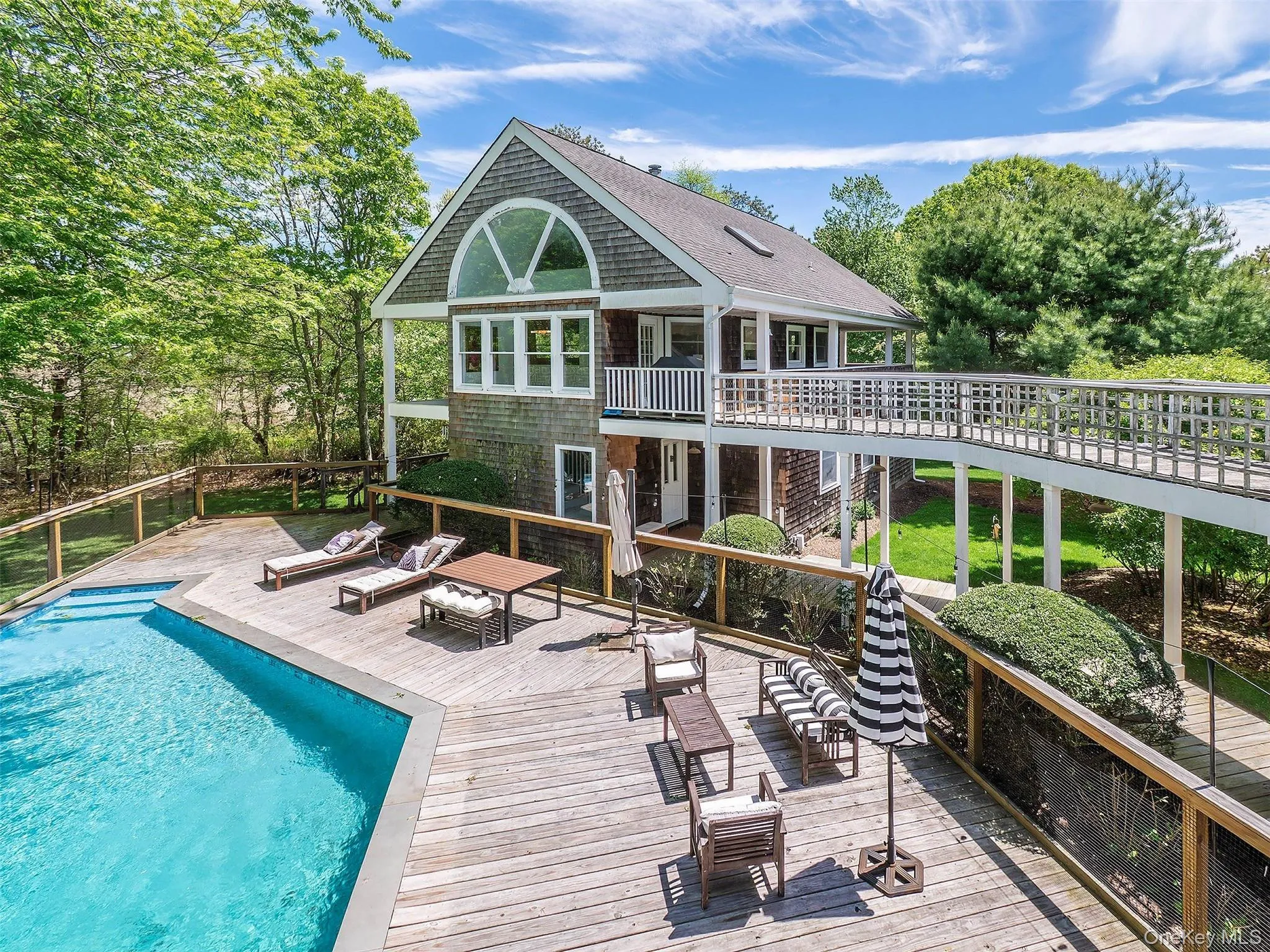 135 Old Meeting House Road, Southampton, NY, 4 Bedrooms Bedrooms, 8 Rooms Rooms,3 BathroomsBathrooms,Residential,For Rent,Old Meeting House,0,1005610 135 Old Meeting House Road, Southampton, NY, 4 Bedrooms Bedrooms, 8 Rooms Rooms,3 BathroomsBathrooms,Residential,For Rent,Old Meeting House,0,1005610