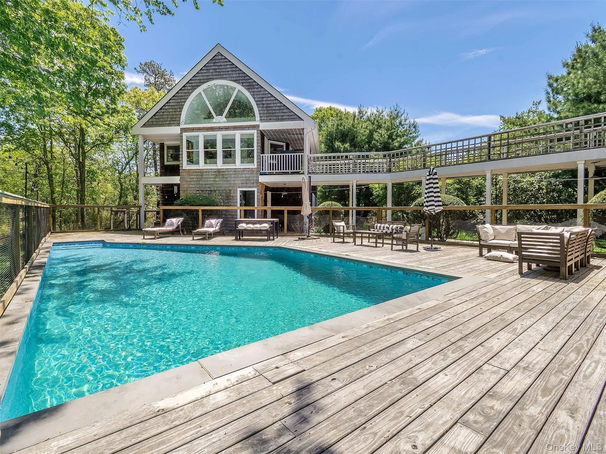 135 Old Meeting House Road, Southampton, NY, 4 Bedrooms Bedrooms, 8 Rooms Rooms,3 BathroomsBathrooms,Residential,For Rent,Old Meeting House,0,1005610 135 Old Meeting House Road, Southampton, NY, 4 Bedrooms Bedrooms, 8 Rooms Rooms,3 BathroomsBathrooms,Residential,For Rent,Old Meeting House,0,1005610