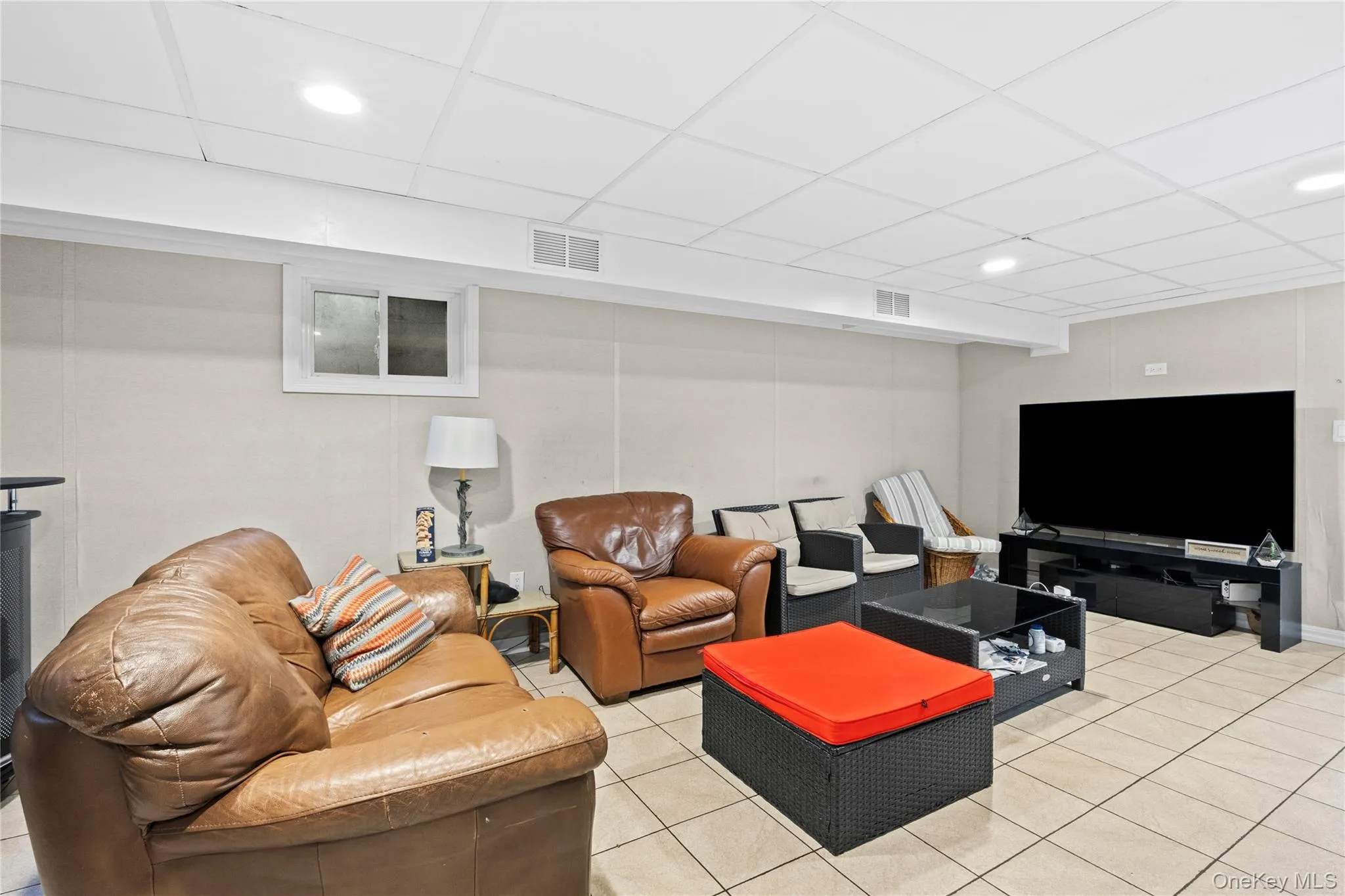 14 Chelsea Court, Hempstead, NY, 3 Bedrooms Bedrooms, 8 Rooms Rooms,2 BathroomsBathrooms,Residential,For Rent,Chelsea,0,1005614 14 Chelsea Court, Hempstead, NY, 3 Bedrooms Bedrooms, 8 Rooms Rooms,2 BathroomsBathrooms,Residential,For Rent,Chelsea,0,1005614