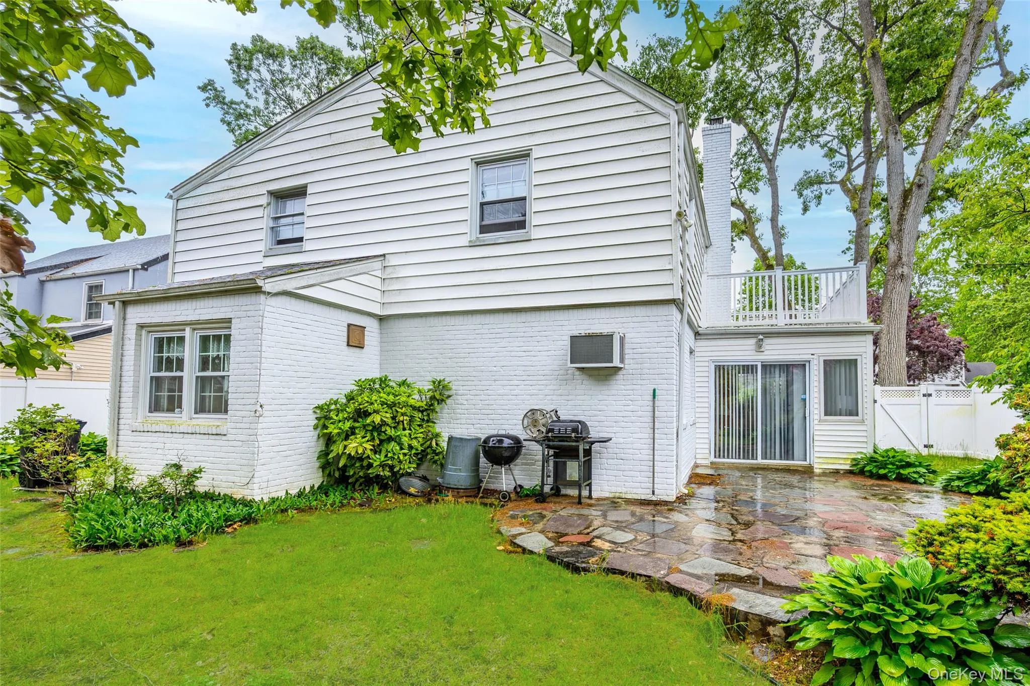 14 Chelsea Court, Hempstead, NY, 3 Bedrooms Bedrooms, 8 Rooms Rooms,2 BathroomsBathrooms,Residential,For Rent,Chelsea,0,1005614 14 Chelsea Court, Hempstead, NY, 3 Bedrooms Bedrooms, 8 Rooms Rooms,2 BathroomsBathrooms,Residential,For Rent,Chelsea,0,1005614