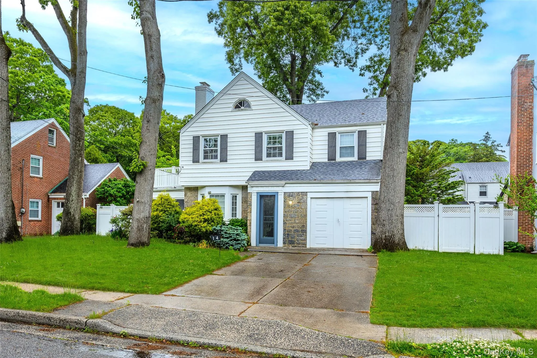 14 Chelsea Court, Hempstead, NY, 3 Bedrooms Bedrooms, 8 Rooms Rooms,2 BathroomsBathrooms,Residential,For Rent,Chelsea,0,1005614 14 Chelsea Court, Hempstead, NY, 3 Bedrooms Bedrooms, 8 Rooms Rooms,2 BathroomsBathrooms,Residential,For Rent,Chelsea,0,1005614