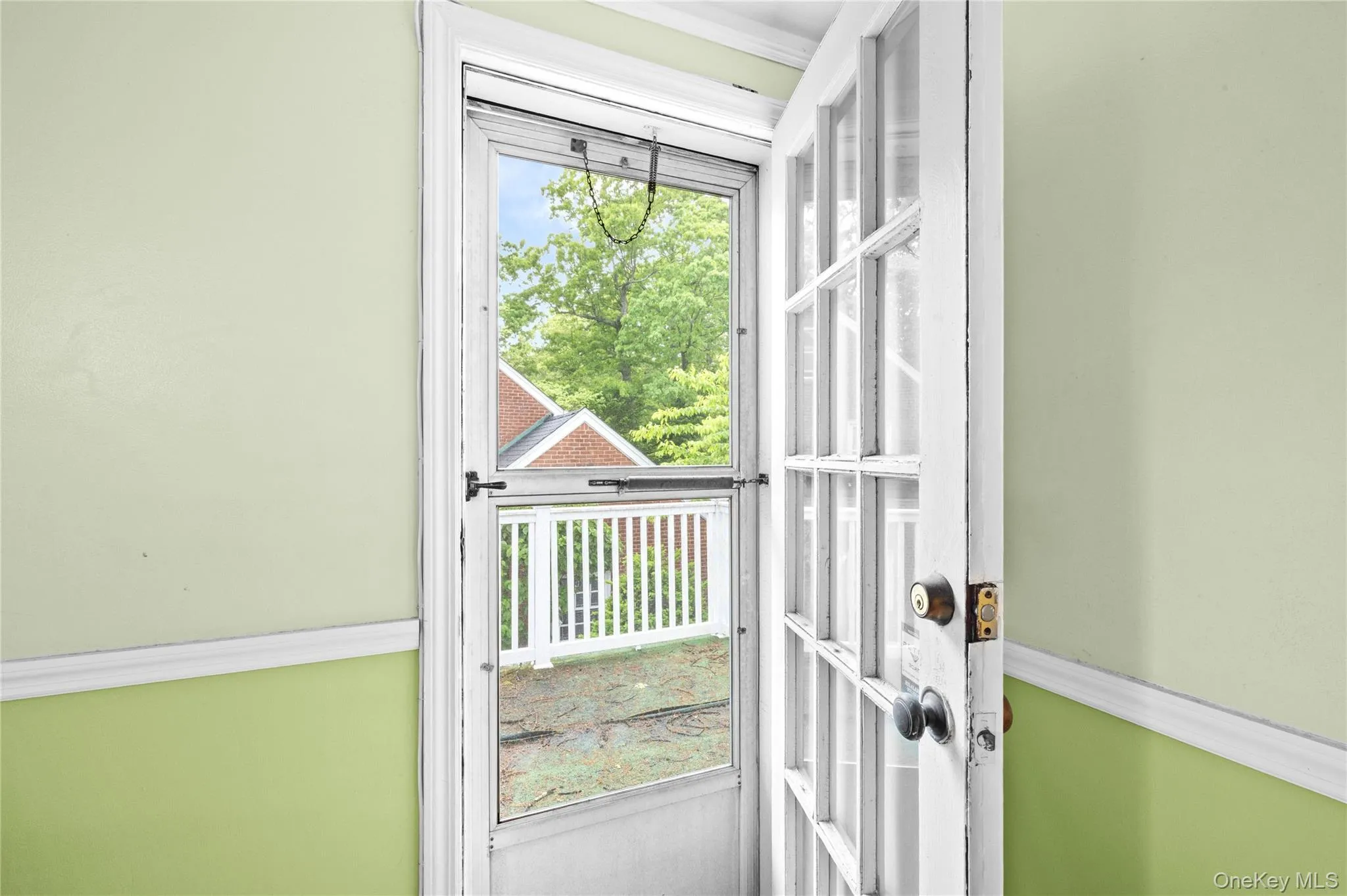 14 Chelsea Court, Hempstead, NY, 3 Bedrooms Bedrooms, 8 Rooms Rooms,2 BathroomsBathrooms,Residential,For Rent,Chelsea,0,1005614 14 Chelsea Court, Hempstead, NY, 3 Bedrooms Bedrooms, 8 Rooms Rooms,2 BathroomsBathrooms,Residential,For Rent,Chelsea,0,1005614