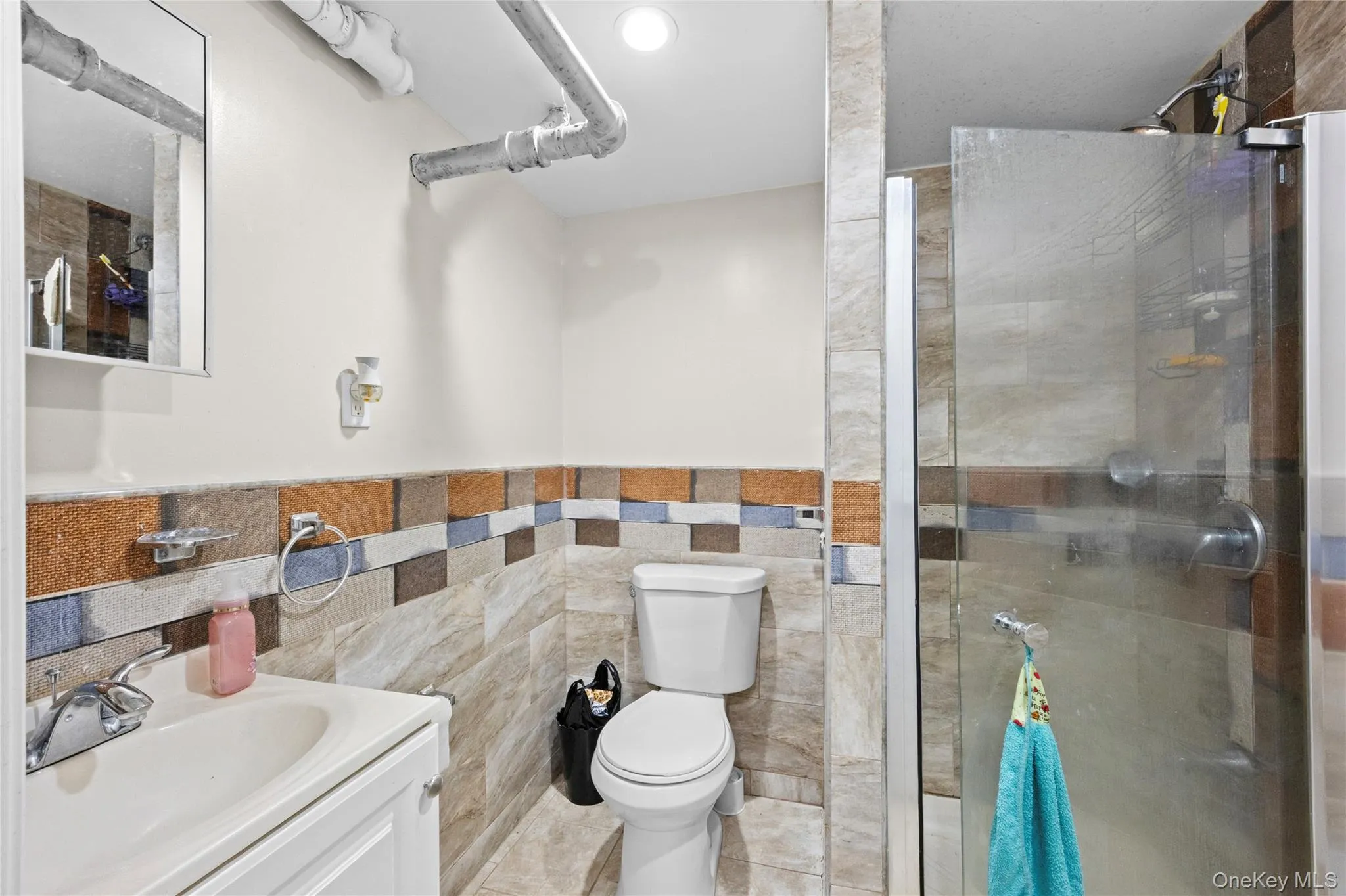 14 Chelsea Court, Hempstead, NY, 3 Bedrooms Bedrooms, 8 Rooms Rooms,2 BathroomsBathrooms,Residential,For Rent,Chelsea,0,1005614 14 Chelsea Court, Hempstead, NY, 3 Bedrooms Bedrooms, 8 Rooms Rooms,2 BathroomsBathrooms,Residential,For Rent,Chelsea,0,1005614