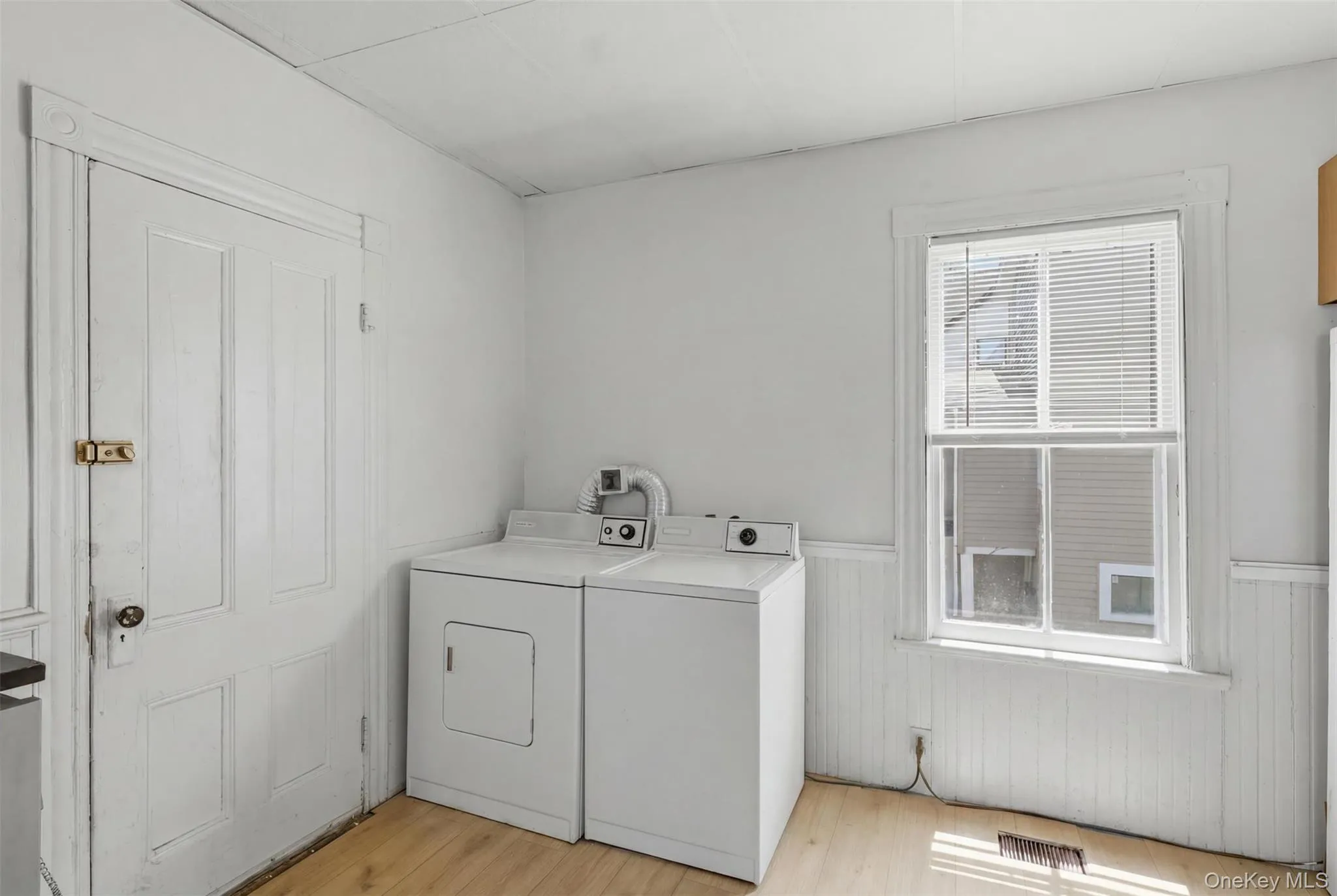 47 Ulster Avenue, Montgomery, NY, 4 Bedrooms Bedrooms, 10 Rooms Rooms,2 BathroomsBathrooms,Residential,For Rent,Ulster,0,1005615 47 Ulster Avenue, Montgomery, NY, 4 Bedrooms Bedrooms, 10 Rooms Rooms,2 BathroomsBathrooms,Residential,For Rent,Ulster,0,1005615