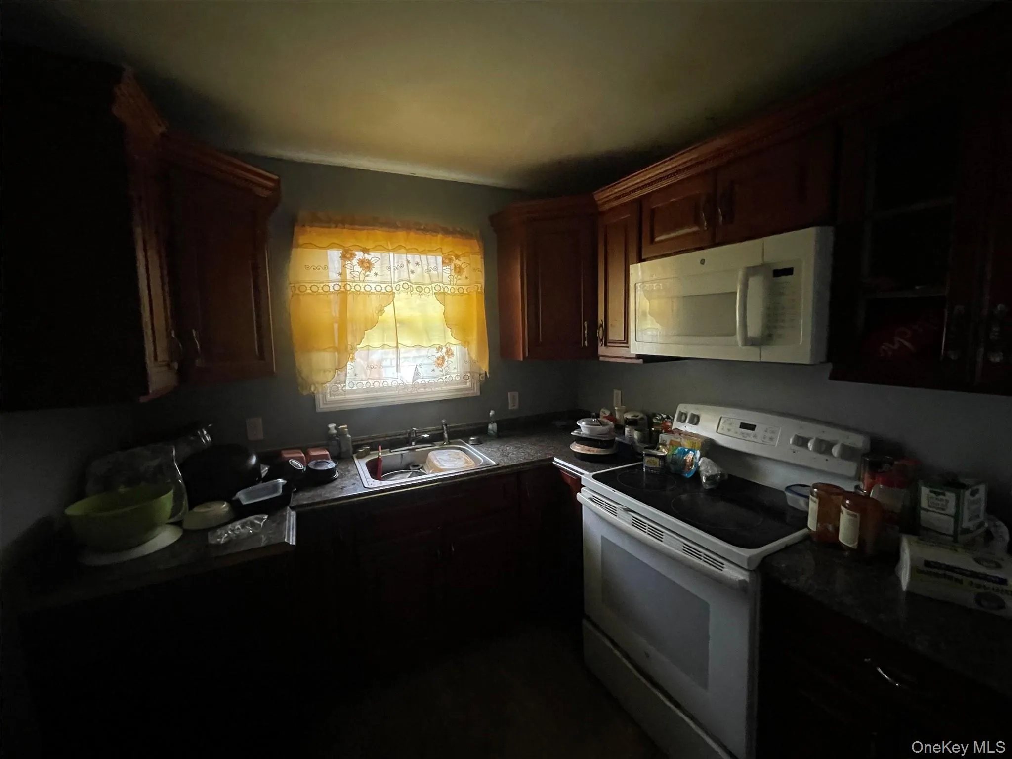 3 Surrey Drive, Babylon, NY, 4 Bedrooms Bedrooms, 8 Rooms Rooms,2 BathroomsBathrooms,Residential,For Rent,Surrey,0,1005618 3 Surrey Drive, Babylon, NY, 4 Bedrooms Bedrooms, 8 Rooms Rooms,2 BathroomsBathrooms,Residential,For Rent,Surrey,0,1005618