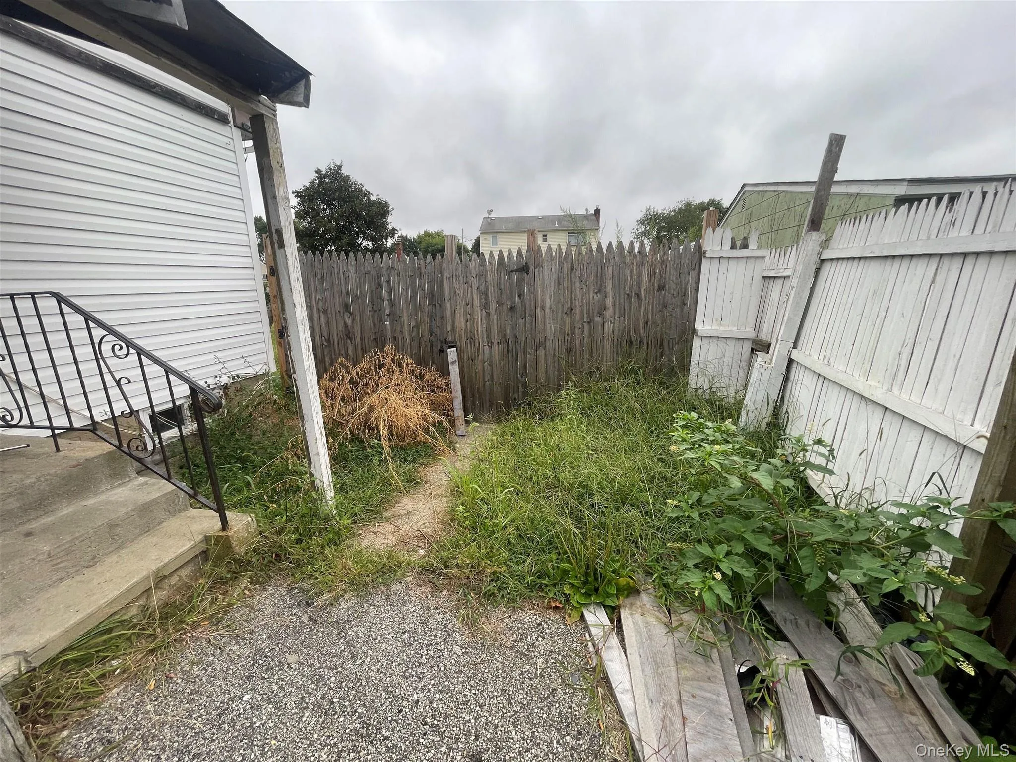 3 Surrey Drive, Babylon, NY, 4 Bedrooms Bedrooms, 8 Rooms Rooms,2 BathroomsBathrooms,Residential,For Rent,Surrey,0,1005618 3 Surrey Drive, Babylon, NY, 4 Bedrooms Bedrooms, 8 Rooms Rooms,2 BathroomsBathrooms,Residential,For Rent,Surrey,0,1005618