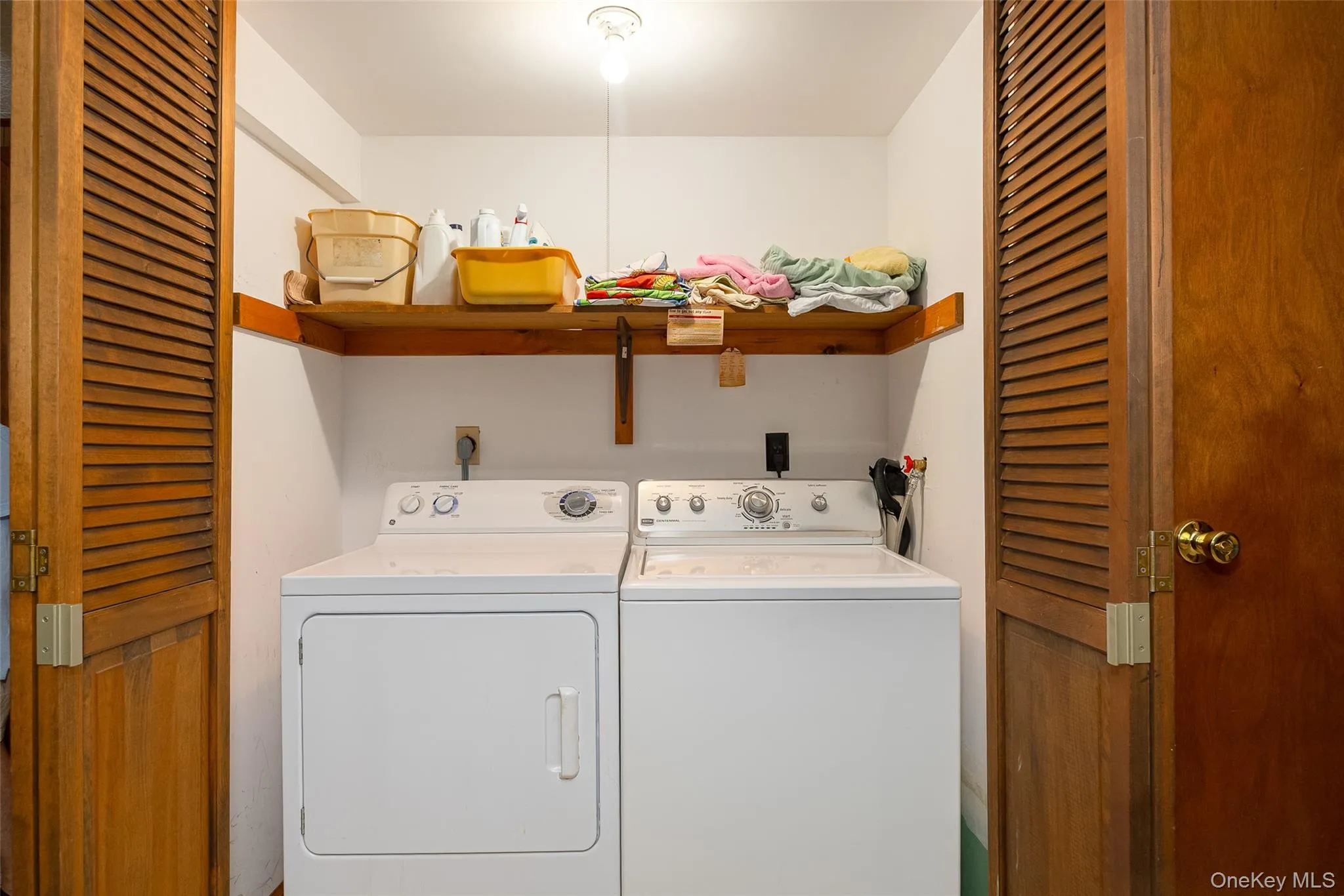 16 Dose Road, Wappinger, NY, 3 Bedrooms Bedrooms, 10 Rooms Rooms,2 BathroomsBathrooms,Residential,For Rent,Dose,0,1005619 16 Dose Road, Wappinger, NY, 3 Bedrooms Bedrooms, 10 Rooms Rooms,2 BathroomsBathrooms,Residential,For Rent,Dose,0,1005619