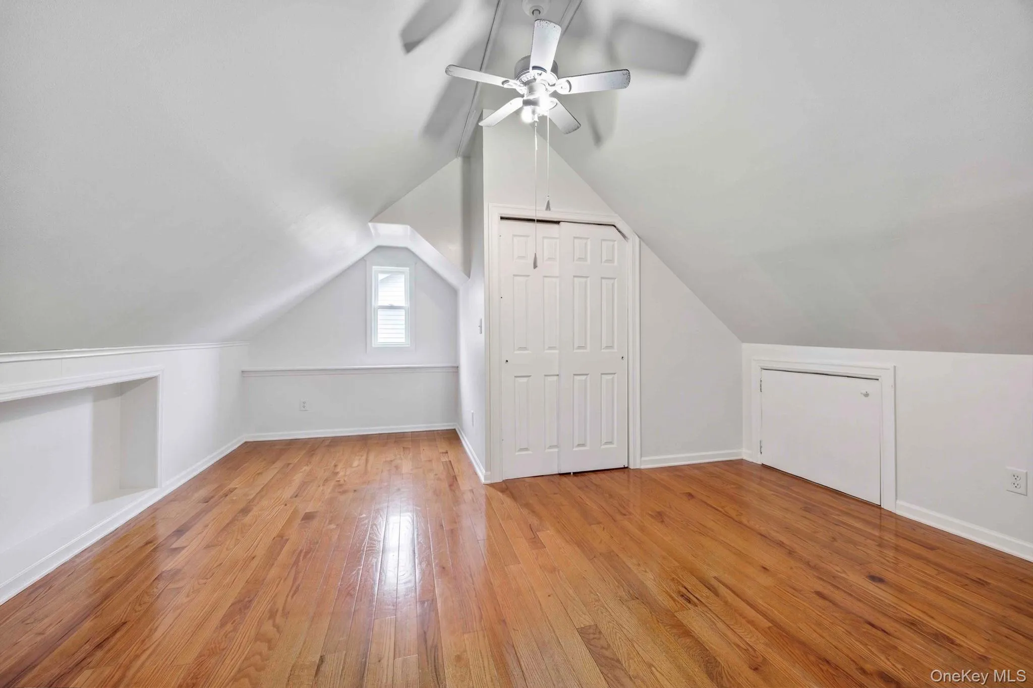 8311 Little Neck Parkway, New York, NY, 4 Bedrooms Bedrooms, 10 Rooms Rooms,3 BathroomsBathrooms,Residential,For Rent,Little Neck,0,1005623 8311 Little Neck Parkway, New York, NY, 4 Bedrooms Bedrooms, 10 Rooms Rooms,3 BathroomsBathrooms,Residential,For Rent,Little Neck,0,1005623