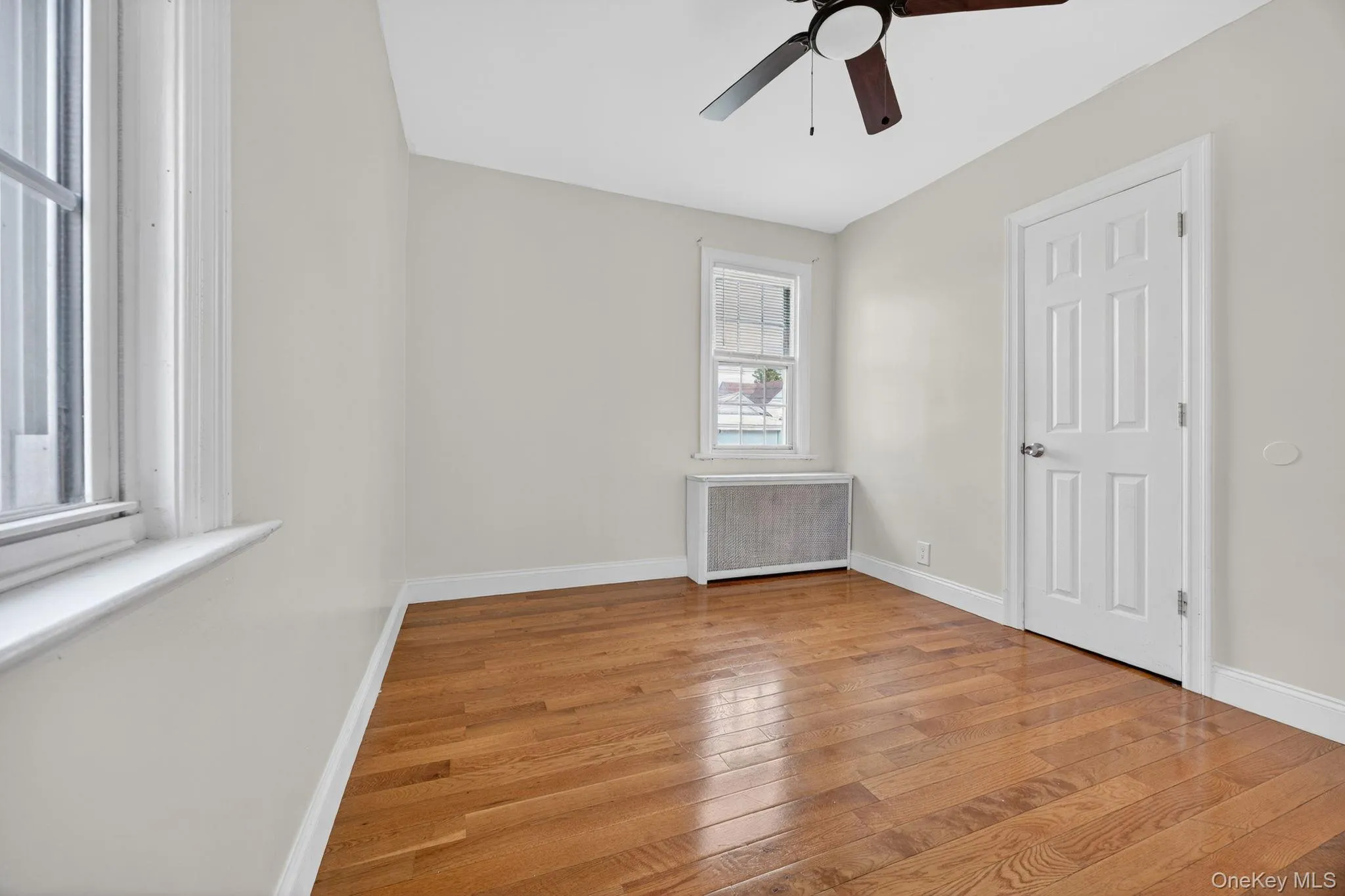 8311 Little Neck Parkway, New York, NY, 4 Bedrooms Bedrooms, 10 Rooms Rooms,3 BathroomsBathrooms,Residential,For Rent,Little Neck,0,1005623 8311 Little Neck Parkway, New York, NY, 4 Bedrooms Bedrooms, 10 Rooms Rooms,3 BathroomsBathrooms,Residential,For Rent,Little Neck,0,1005623