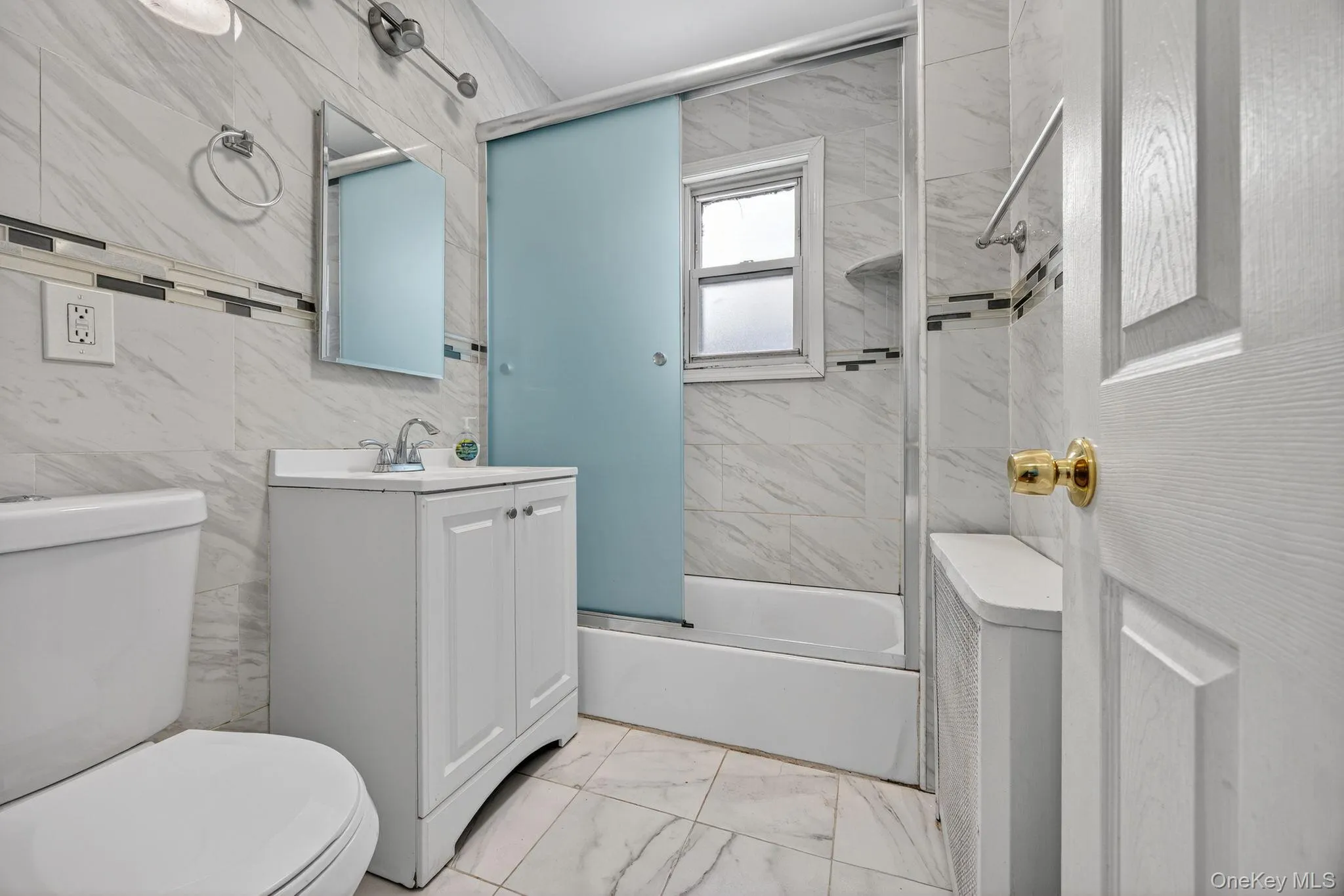8311 Little Neck Parkway, New York, NY, 4 Bedrooms Bedrooms, 10 Rooms Rooms,3 BathroomsBathrooms,Residential,For Rent,Little Neck,0,1005623 8311 Little Neck Parkway, New York, NY, 4 Bedrooms Bedrooms, 10 Rooms Rooms,3 BathroomsBathrooms,Residential,For Rent,Little Neck,0,1005623