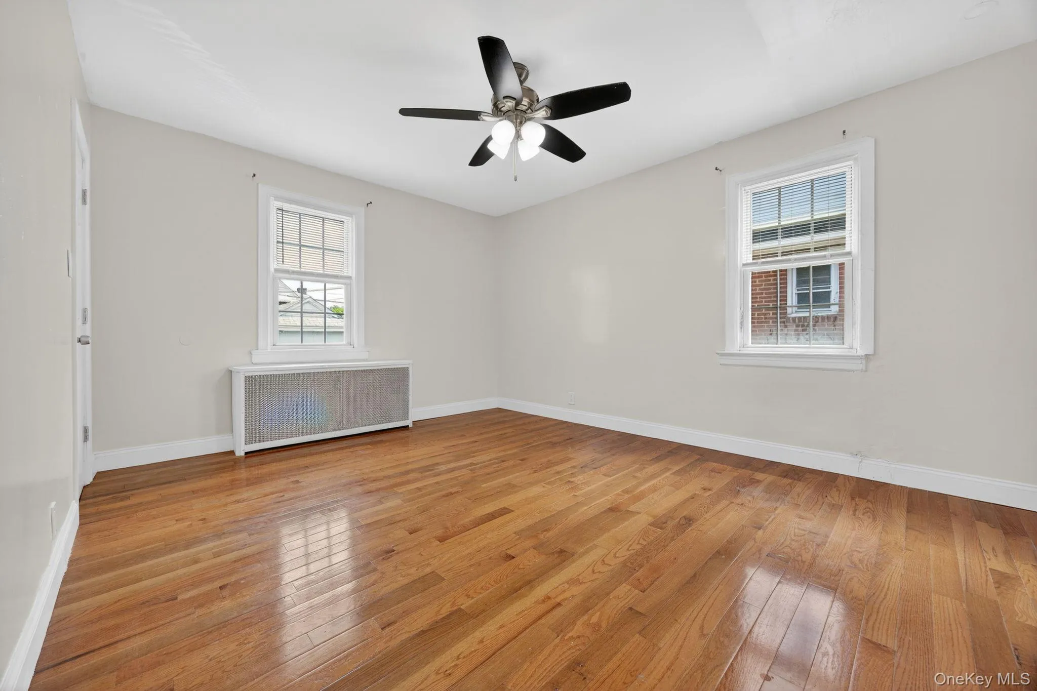 8311 Little Neck Parkway, New York, NY, 4 Bedrooms Bedrooms, 10 Rooms Rooms,3 BathroomsBathrooms,Residential,For Rent,Little Neck,0,1005623 8311 Little Neck Parkway, New York, NY, 4 Bedrooms Bedrooms, 10 Rooms Rooms,3 BathroomsBathrooms,Residential,For Rent,Little Neck,0,1005623