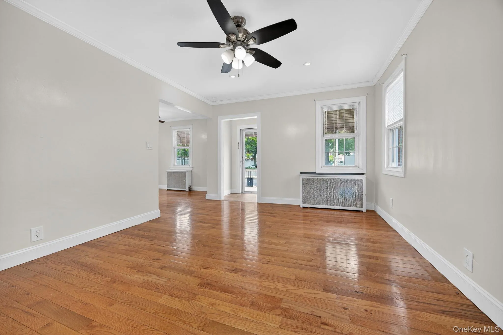8311 Little Neck Parkway, New York, NY, 4 Bedrooms Bedrooms, 10 Rooms Rooms,3 BathroomsBathrooms,Residential,For Rent,Little Neck,0,1005623 8311 Little Neck Parkway, New York, NY, 4 Bedrooms Bedrooms, 10 Rooms Rooms,3 BathroomsBathrooms,Residential,For Rent,Little Neck,0,1005623