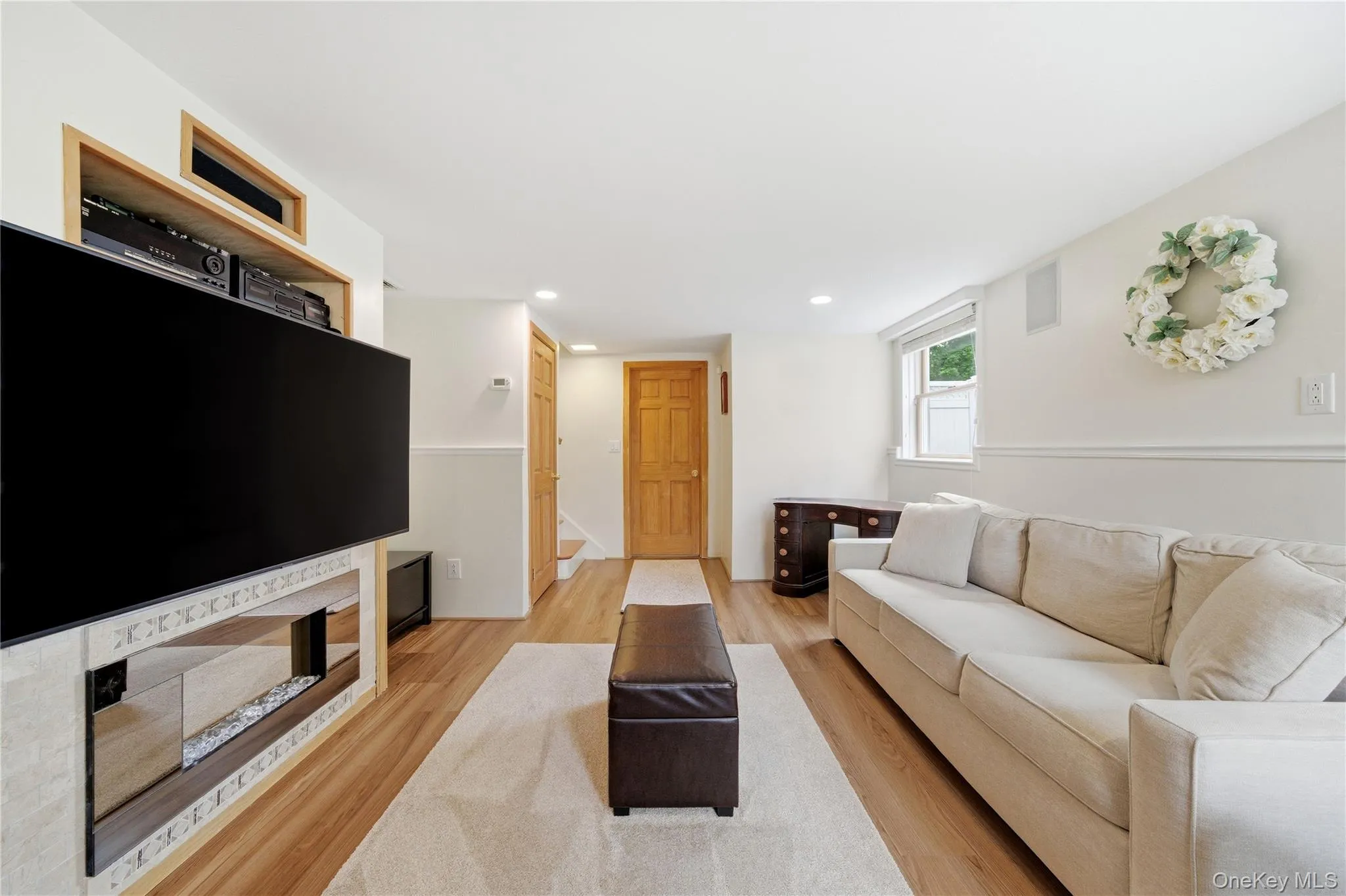 82 Sunset Road, Islip, NY, 3 Bedrooms Bedrooms, 11 Rooms Rooms,3 BathroomsBathrooms,Residential,For Rent,Sunset,0,1005625 82 Sunset Road, Islip, NY, 3 Bedrooms Bedrooms, 11 Rooms Rooms,3 BathroomsBathrooms,Residential,For Rent,Sunset,0,1005625