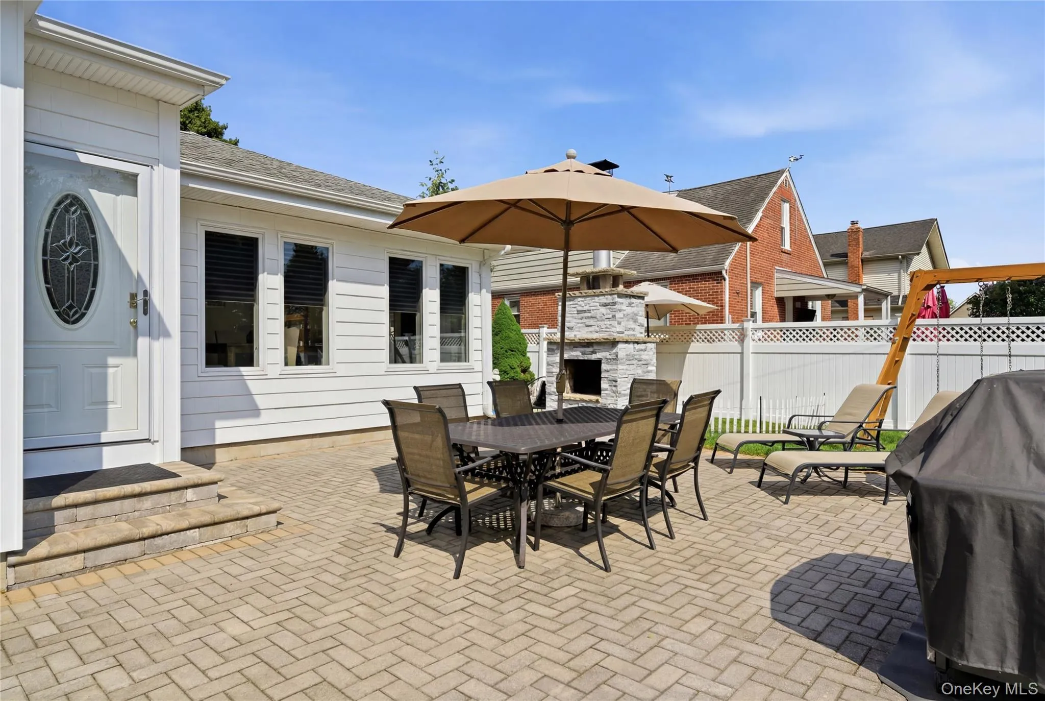 82 Sunset Road, Islip, NY, 3 Bedrooms Bedrooms, 11 Rooms Rooms,3 BathroomsBathrooms,Residential,For Rent,Sunset,0,1005625 82 Sunset Road, Islip, NY, 3 Bedrooms Bedrooms, 11 Rooms Rooms,3 BathroomsBathrooms,Residential,For Rent,Sunset,0,1005625
